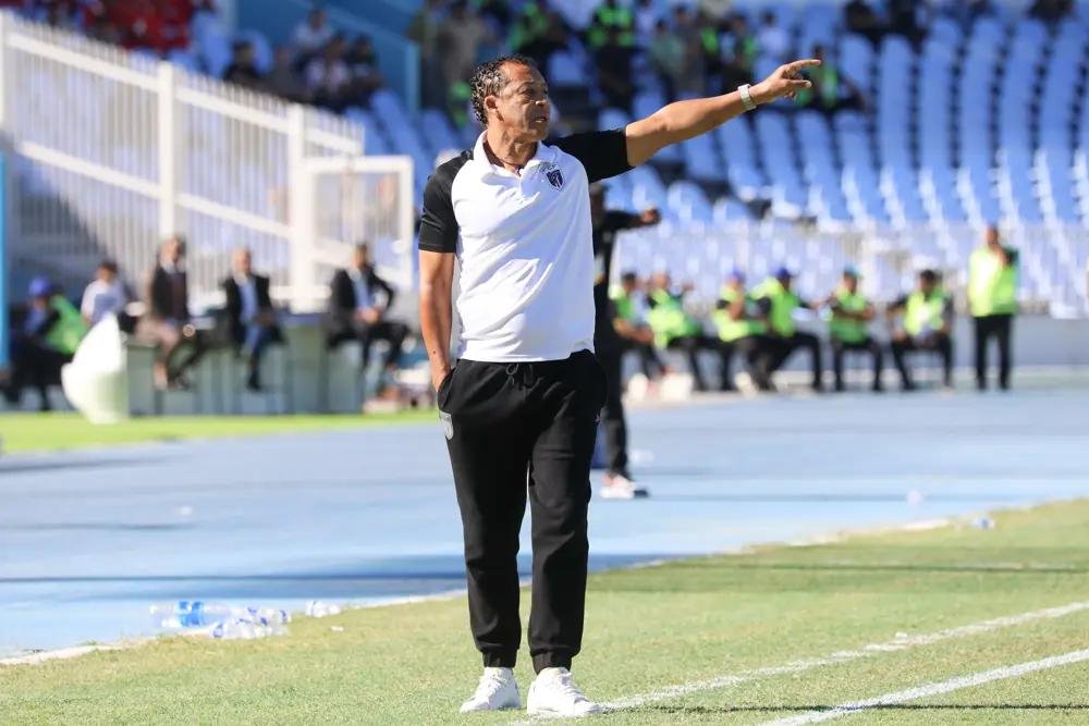 Pedro Leit&atilde;o Brito, conhecido como Bubista, entrar&aacute; para a hist&oacute;ria como o t&eacute;cnico que levou o Cabo Verde &agrave; sua primeira Copa do Mundo