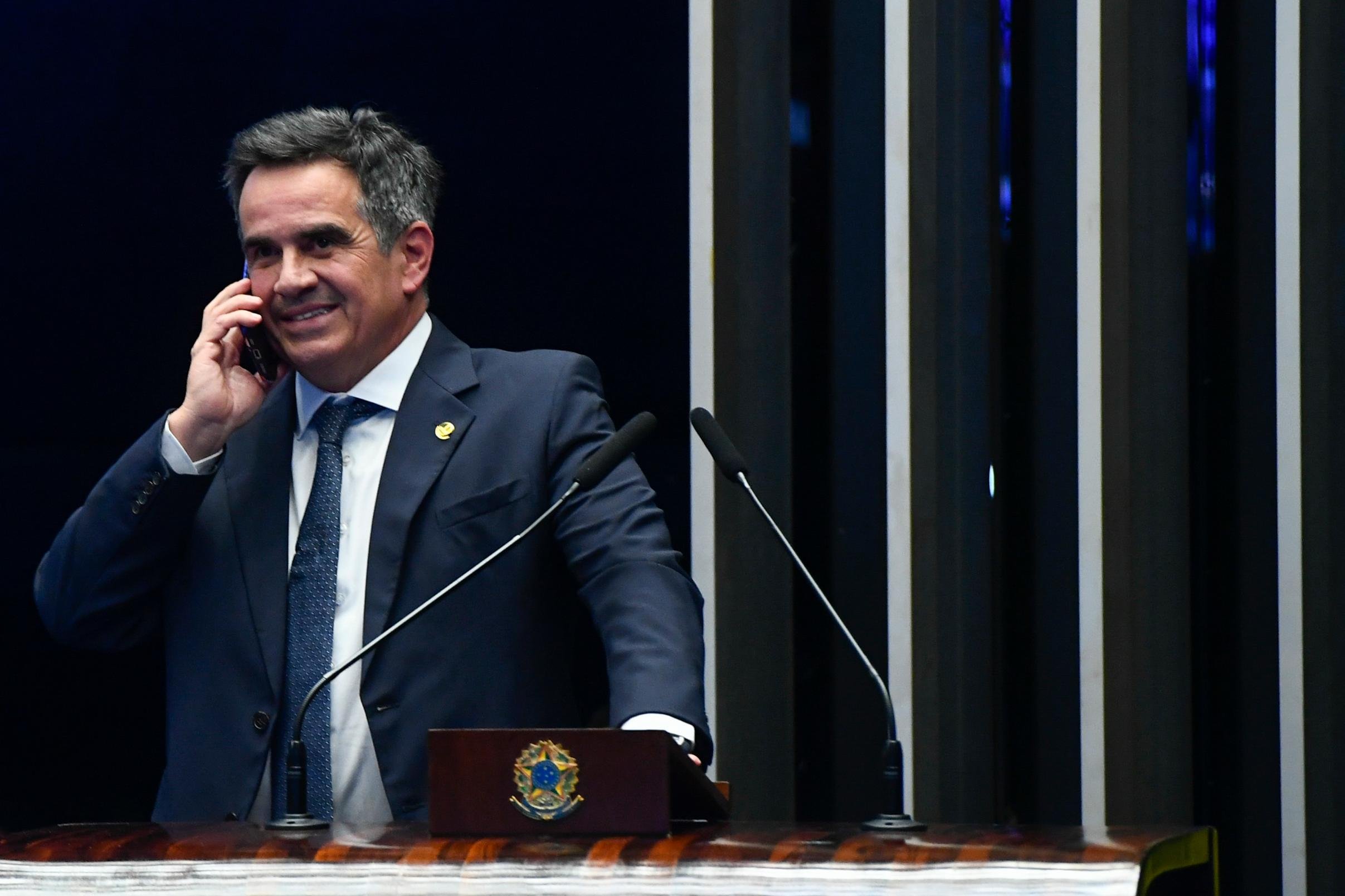 Ciro Nogueira se manifesta sobre repasses