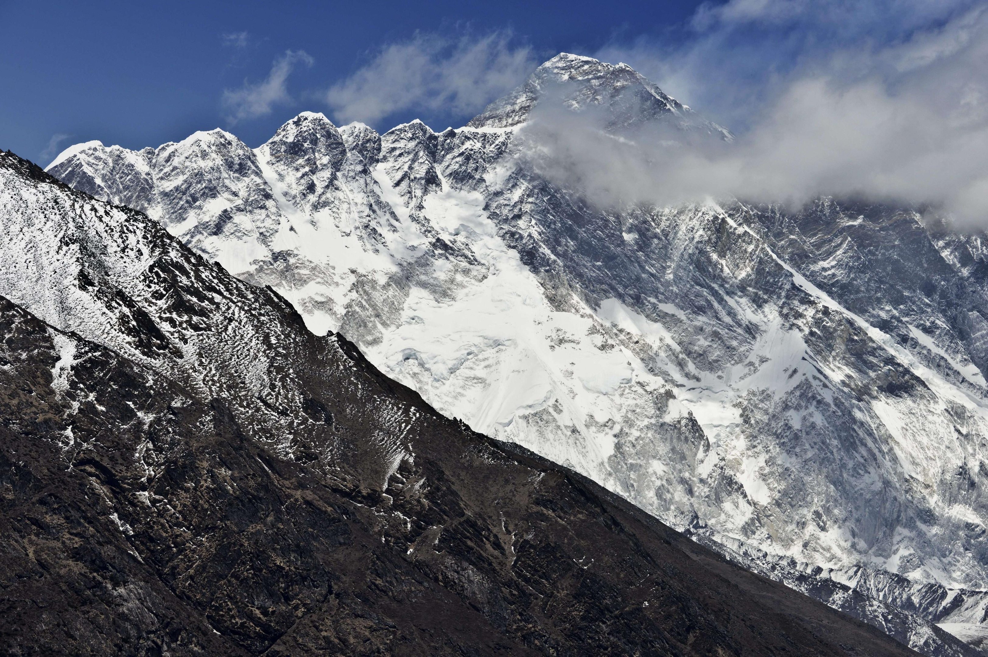 Alpinista australiano quebra recorde de escalada do Monte Everest