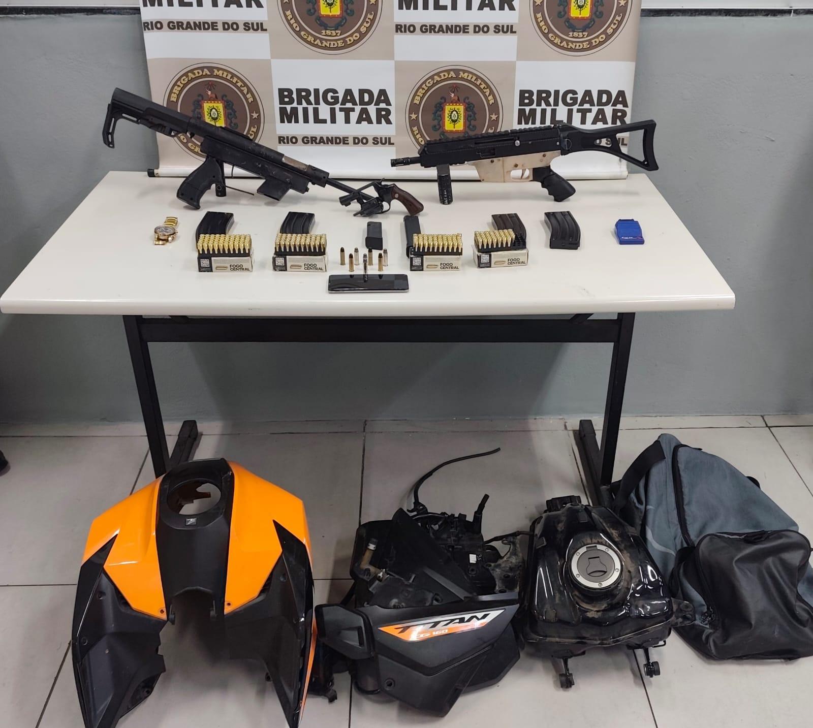 Armas foram apreendidas durante a&ccedil;&atilde;o da Brigada Militar