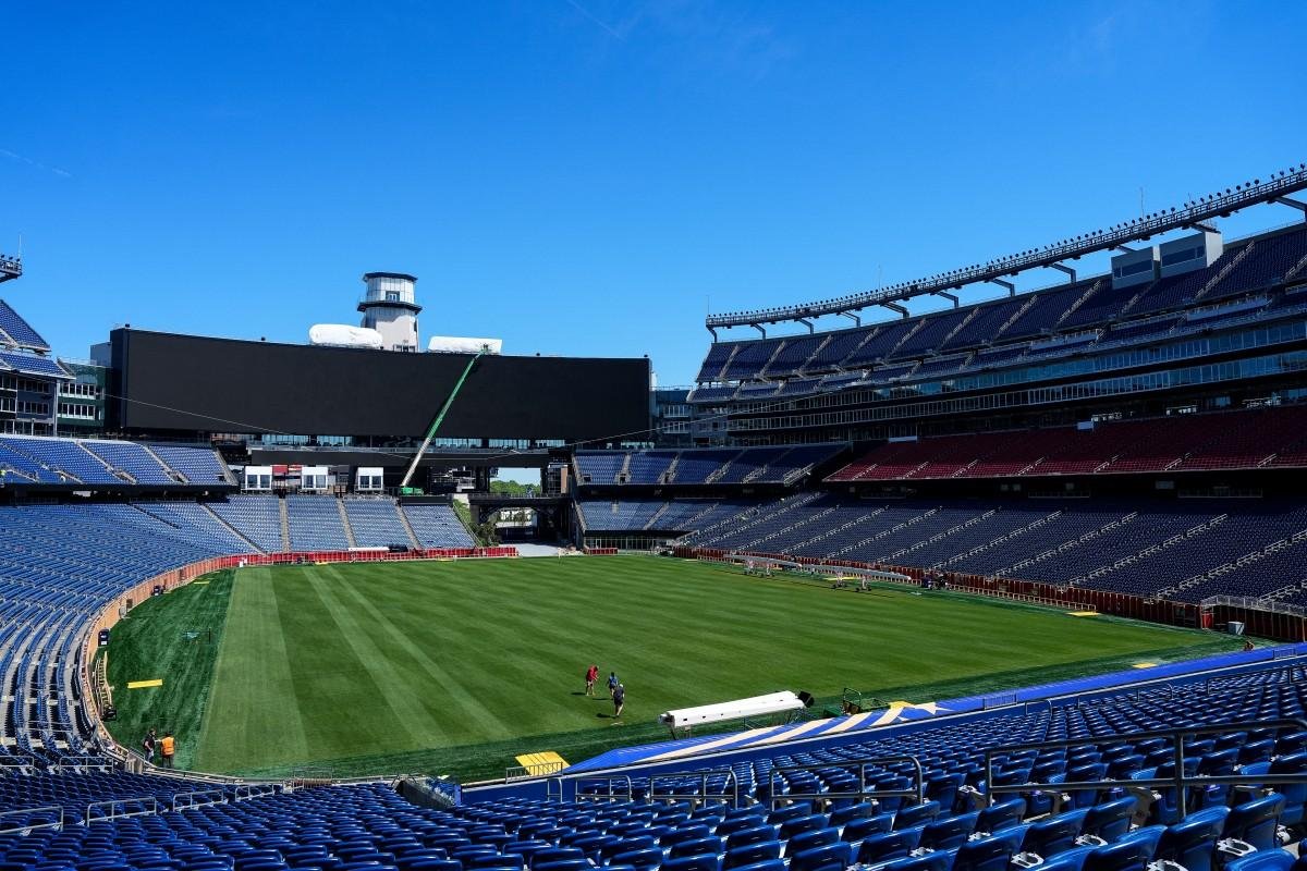 Jogos da primeira fase da Copa do Mundo est&atilde;o com ingressos cotados entre US$ 353 e US$ 706