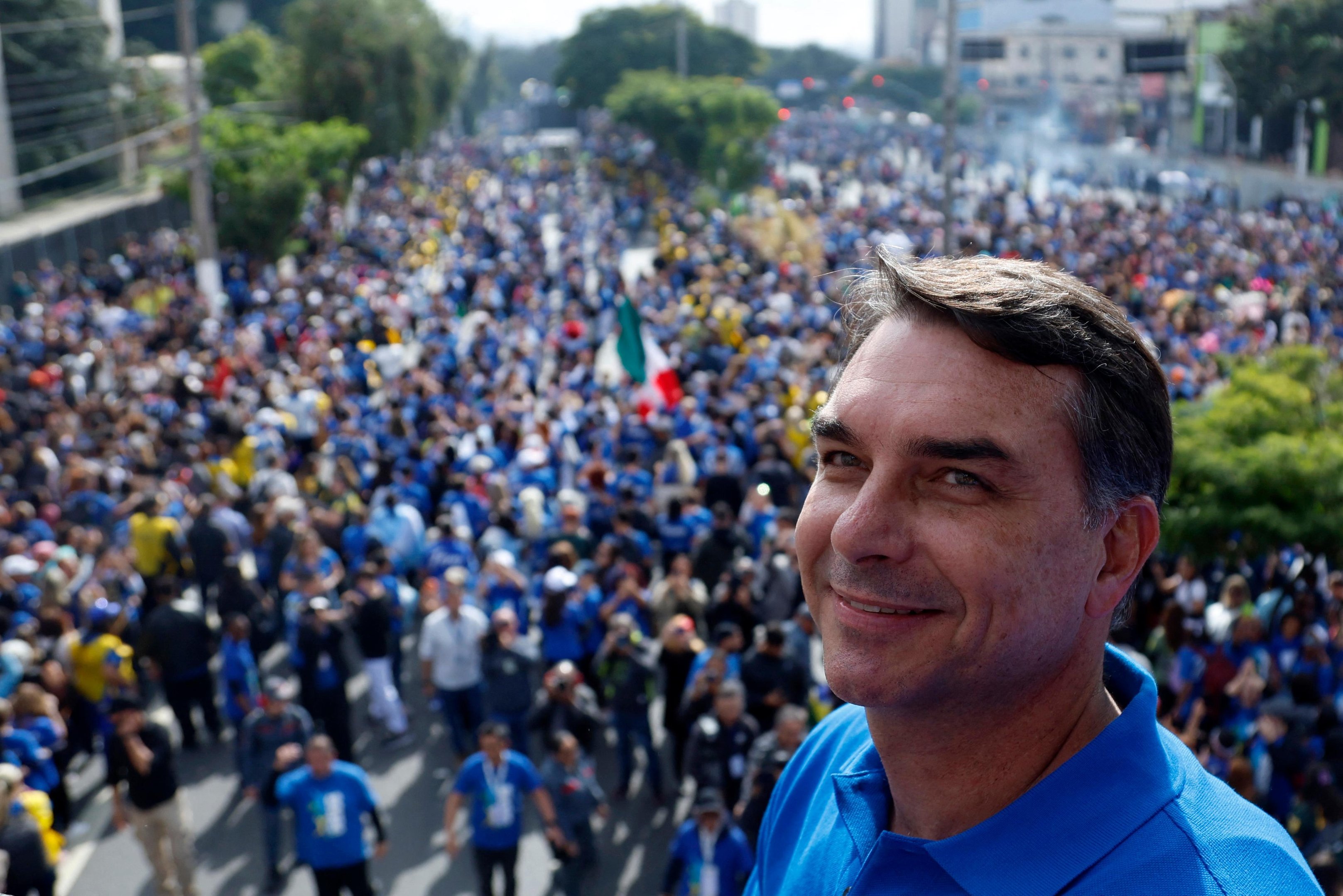 Outras autoridades como Tarc&iacute;sio de Freitas, Ricardo Nunes, Andr&eacute; Mendon&ccedil;a e Jorge Messias tamb&eacute;m participam do evento