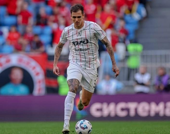 Lucas Fasson est&aacute; no futebol russo desde 2022 e teria o desejo de voltar ao Brasil