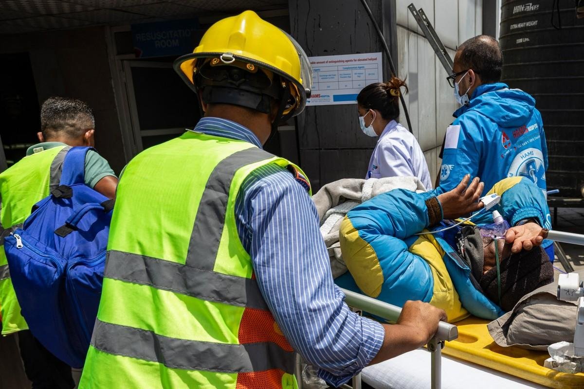 O guia est&aacute; em condi&ccedil;&atilde;o est&aacute;vel e se recupera em um hospital