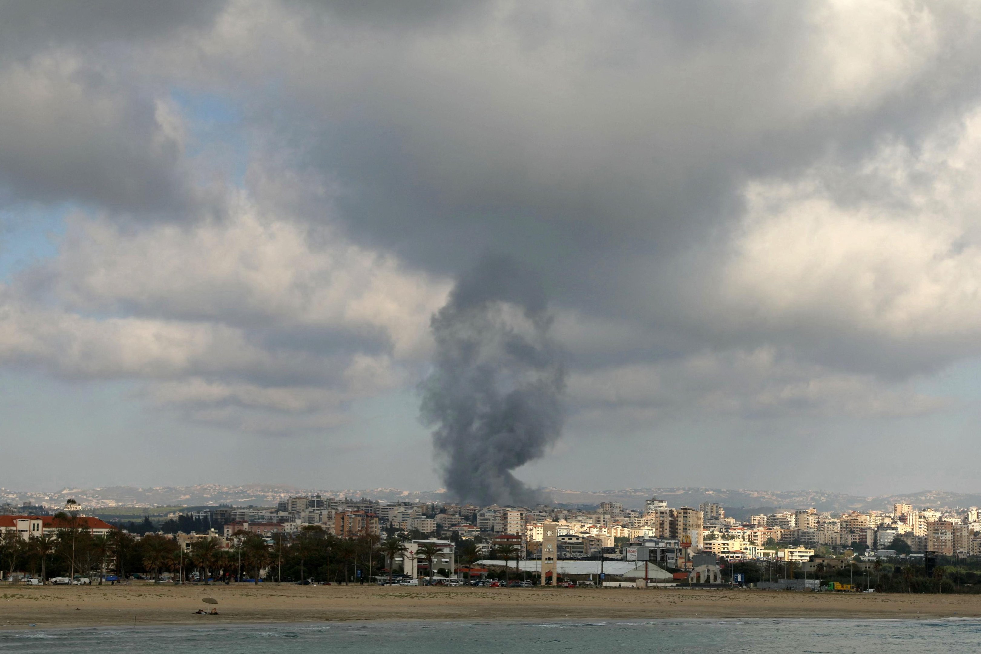 A&ccedil;&atilde;o ocorre horas ap&oacute;s Israel atacar Beirute em repres&aacute;lia a ofensivas anteriores