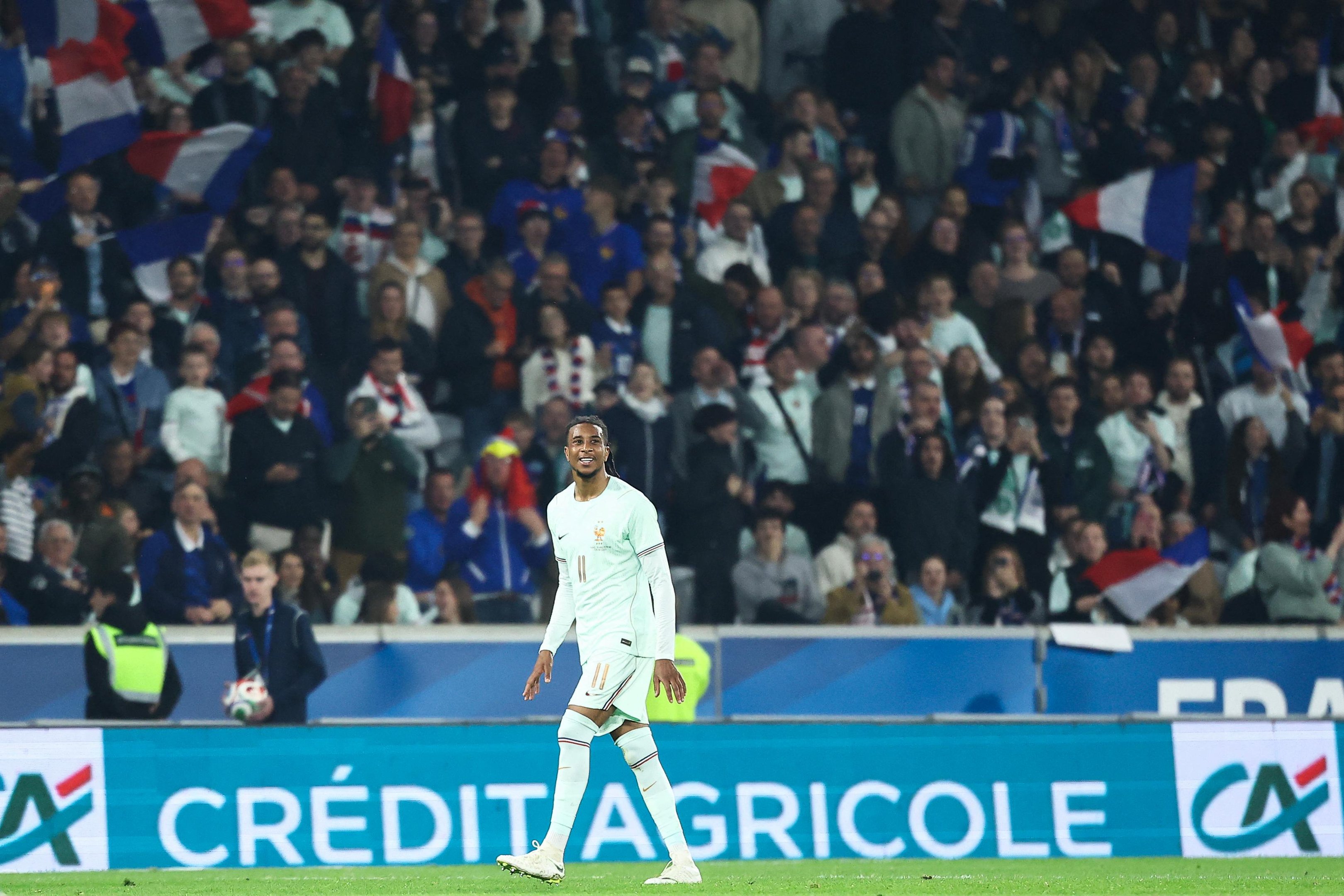 Olise foi o destaque a vit&oacute;ria da Fran&ccedil;a