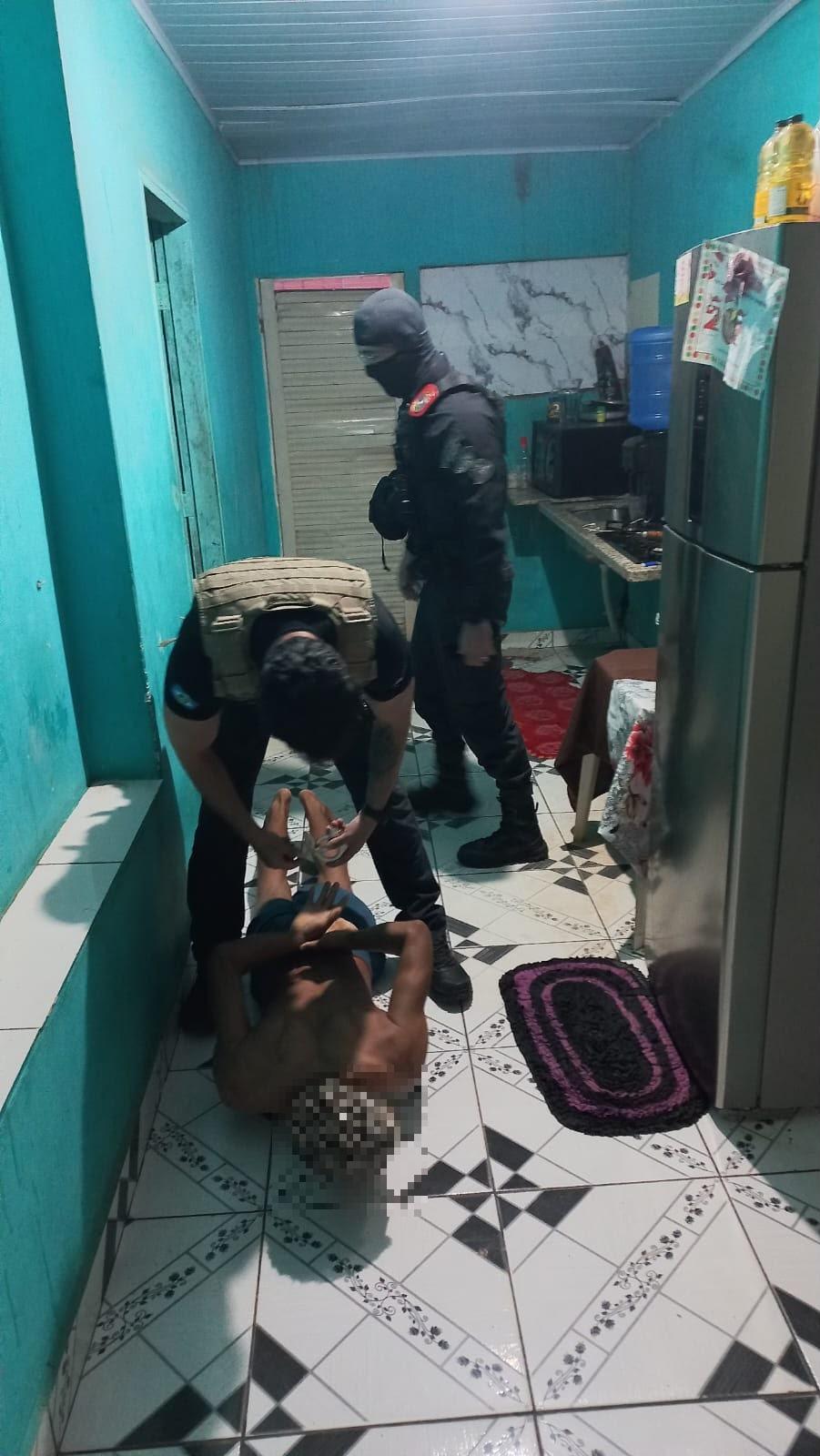 Ao menos 16 pessoas foram presas durante a ofensiva