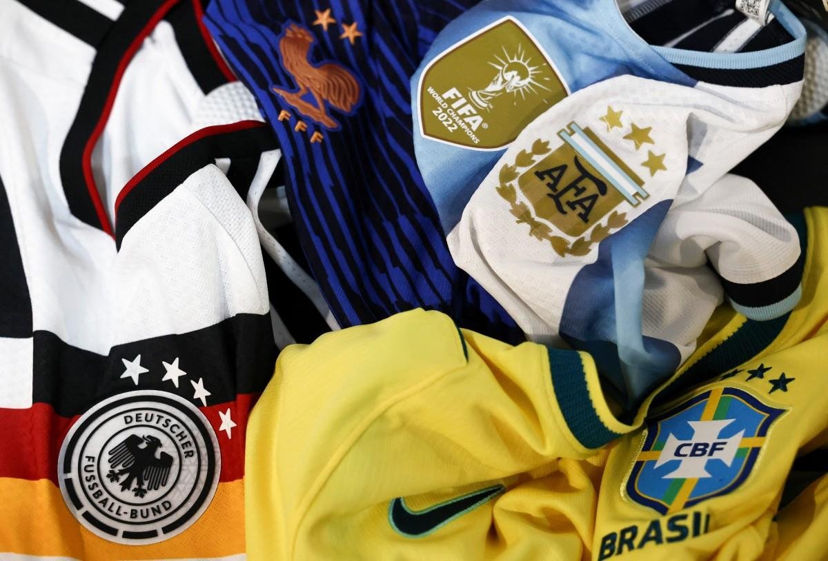Vestir a camisa do time pode exigir modera&ccedil;&atilde;o para evitar problemas de sa&uacute;de