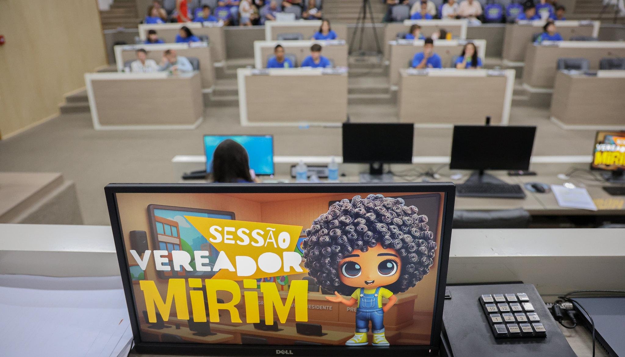 Sess&atilde;o do Vereador Mirim &eacute; o ponto alto do projeto que &eacute; realizado desde 2017 em Novo Hamburgo