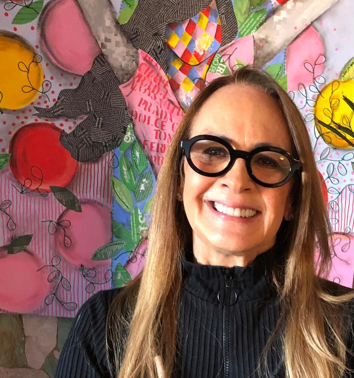 A artista visual M&aacute;rcia Baroni abre exposi&ccedil;&atilde;o