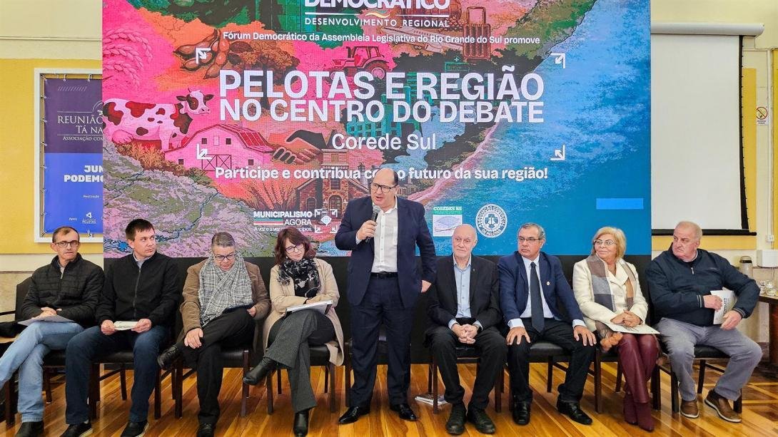 O presidente da Assembleia Legislativa, S&eacute;rgio Peres (Republicanos) participou do evento e prometeu levar as demandas da regi&atilde;o para o Parlamento