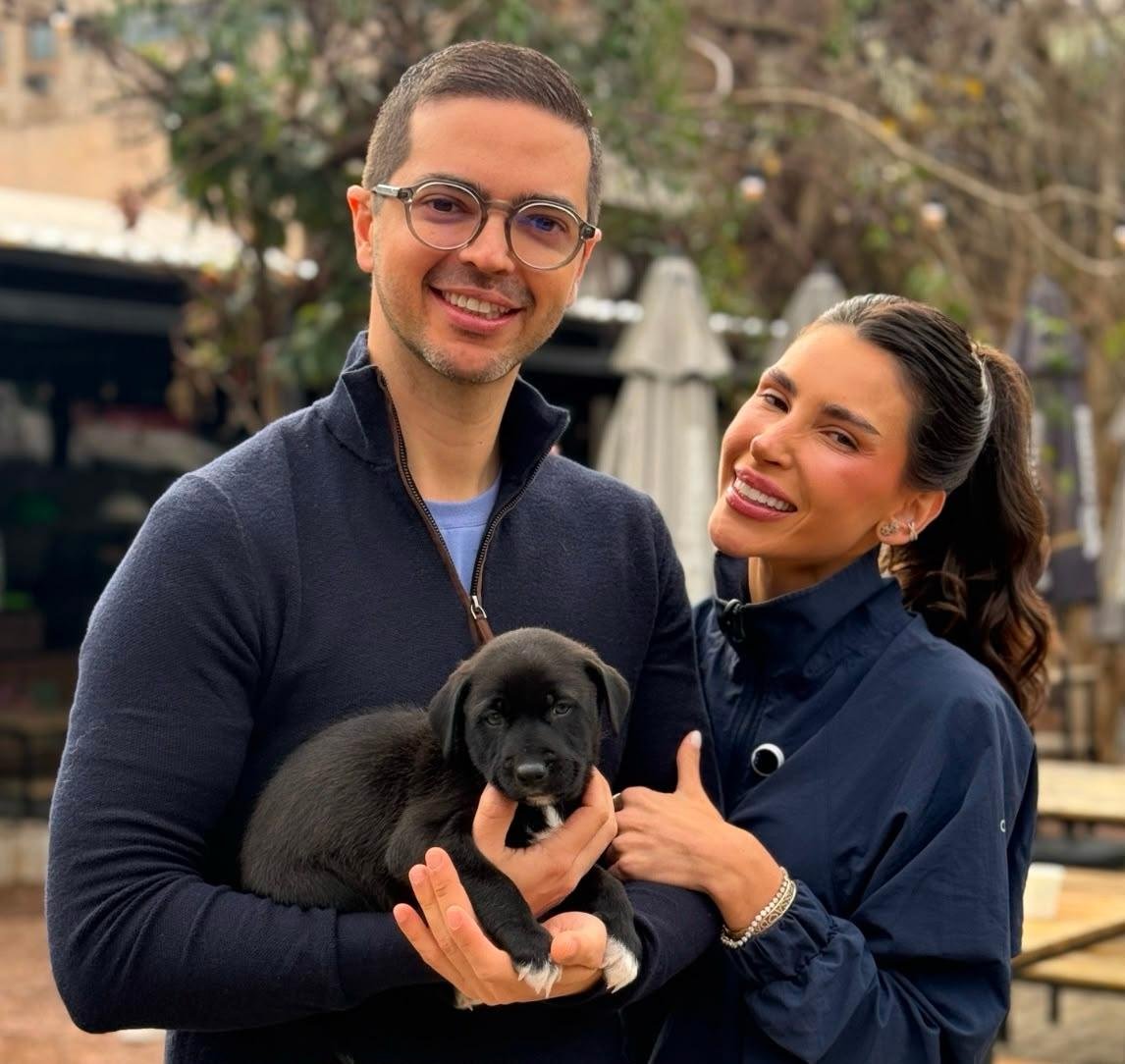 Daniel Pinheiro Machado e Le&iacute;ssa Hertzog reuniram um grande p&uacute;blico na Vila Roubadinhas em benef&iacute;cio a ado&ccedil;&atilde;o de pets