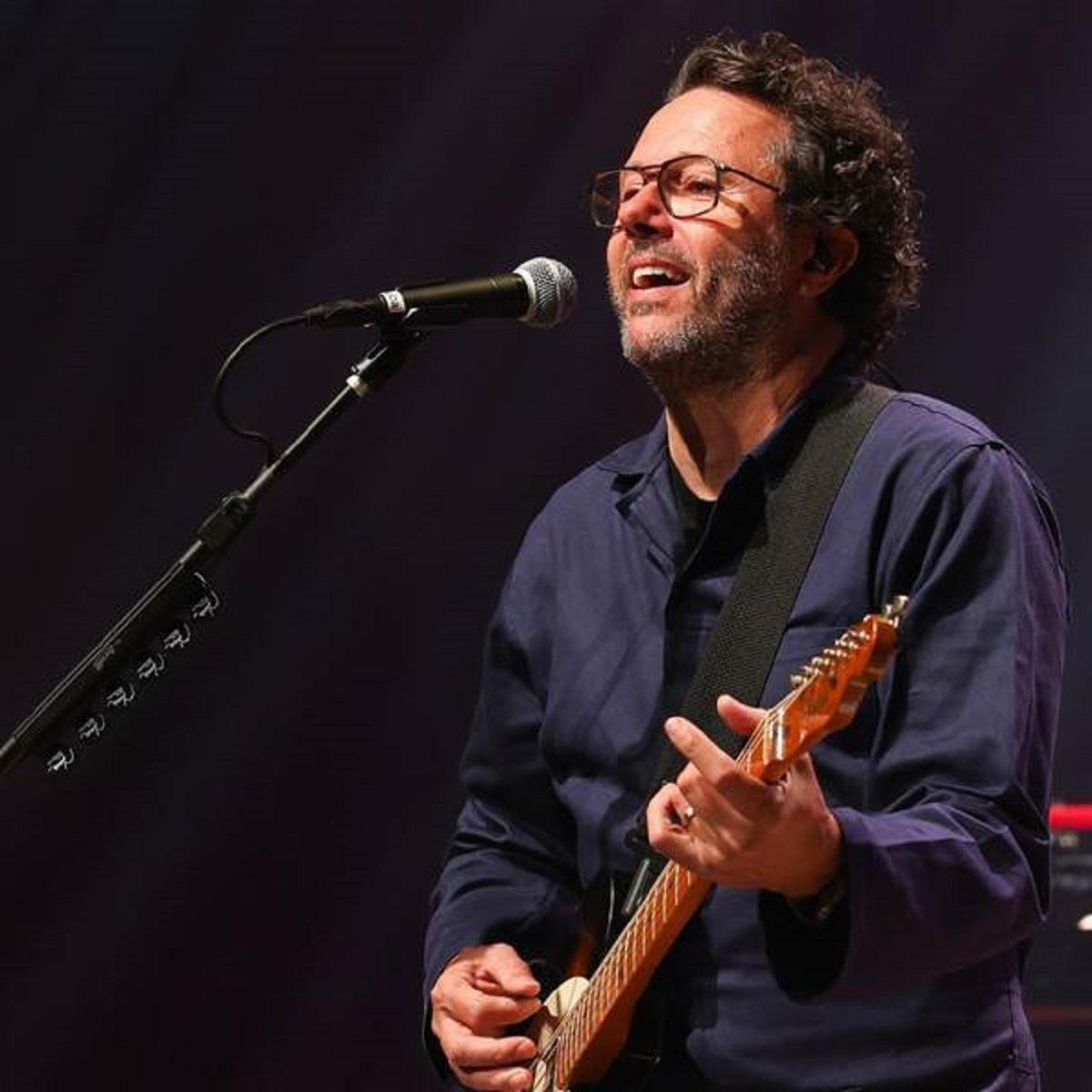 Duca Leindecker sobe ao palco do Teatro do Bourbon Country, nesta sexta, 21h, para se apresentar aos apaixonados com a turn&ecirc; &ldquo;Tudo que se Tem&rdquo;