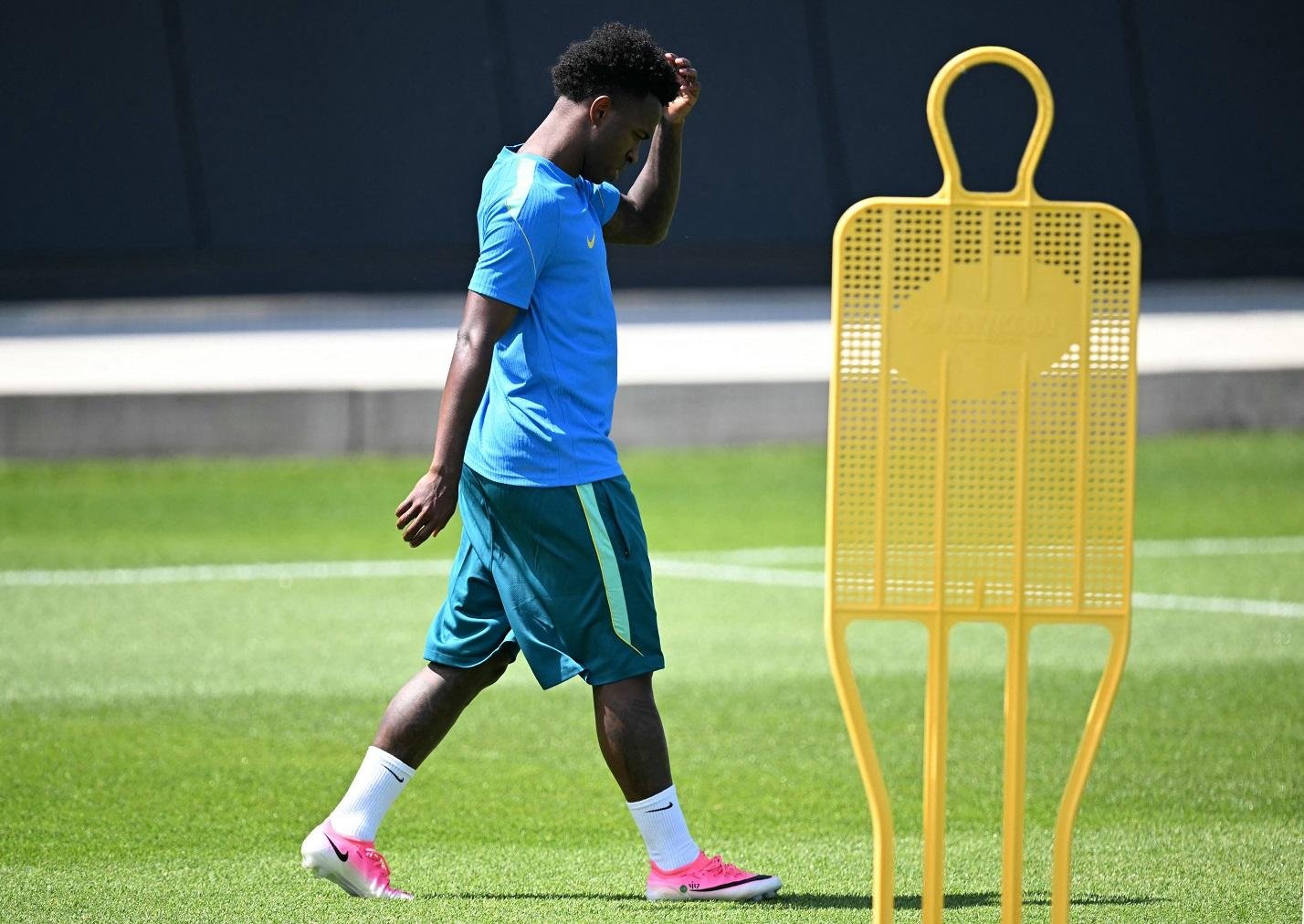 Vini Jr. n&atilde;o consegue repetir na Sele&ccedil;&atilde;o as atua&ccedil;&otilde;es do Real Madrid