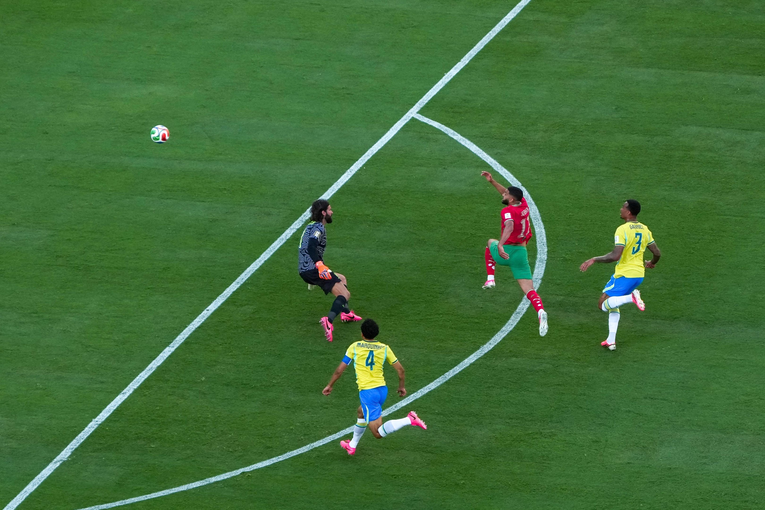 Como esperado, Brasil teve muitas dificuldades contra o Marrocos na estreia da Copa