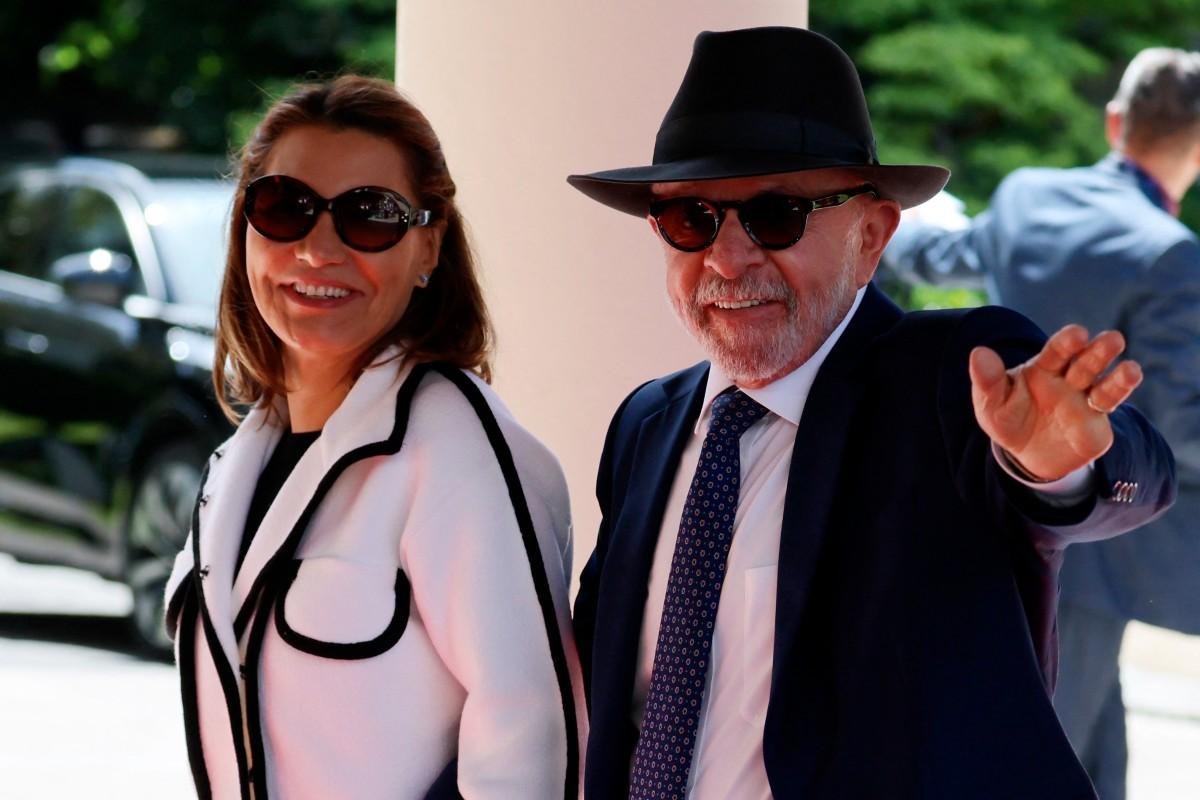Presidente chegou nesta segunda-feira, dia 15, ao Hotel Royal antes do in&iacute;cio da c&uacute;pula do G7, em &Eacute;vian, no leste da Fran&ccedil;a