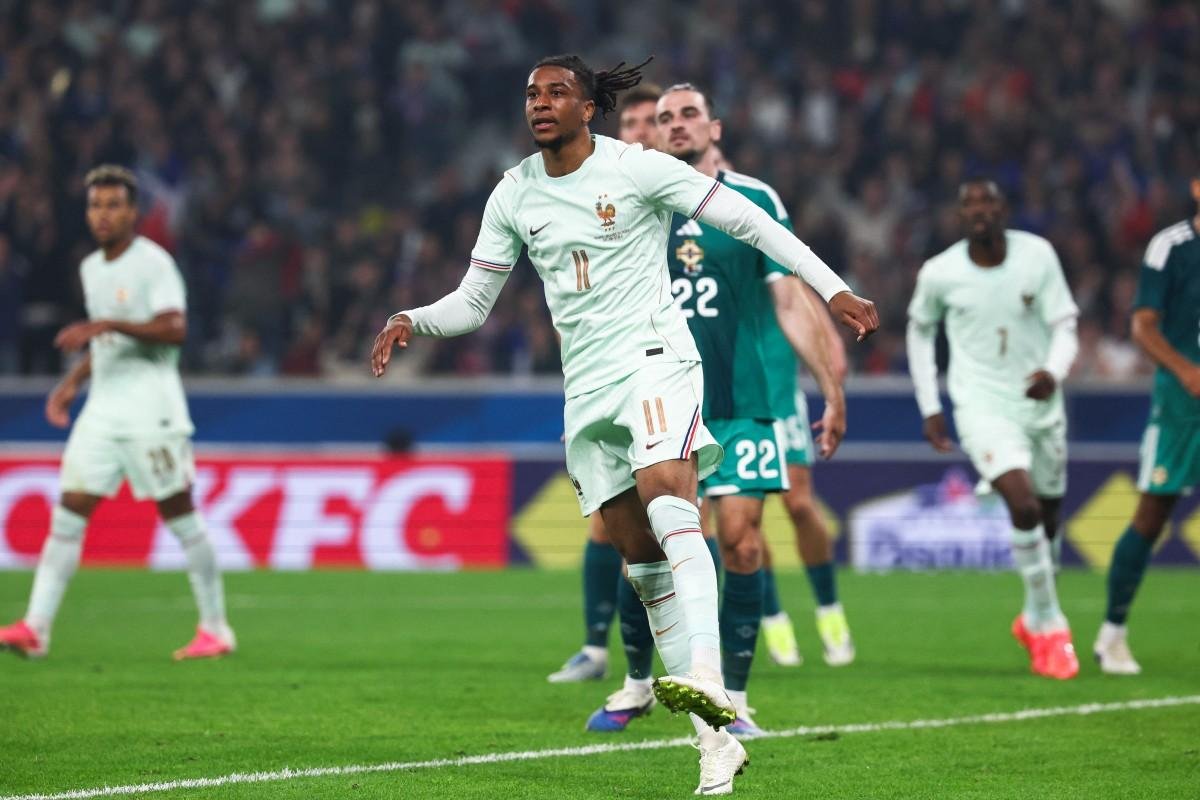 Jogador fez hat-trick no &uacute;ltimo amistoso de prepara&ccedil;&atilde;o para a Copa do Mundo