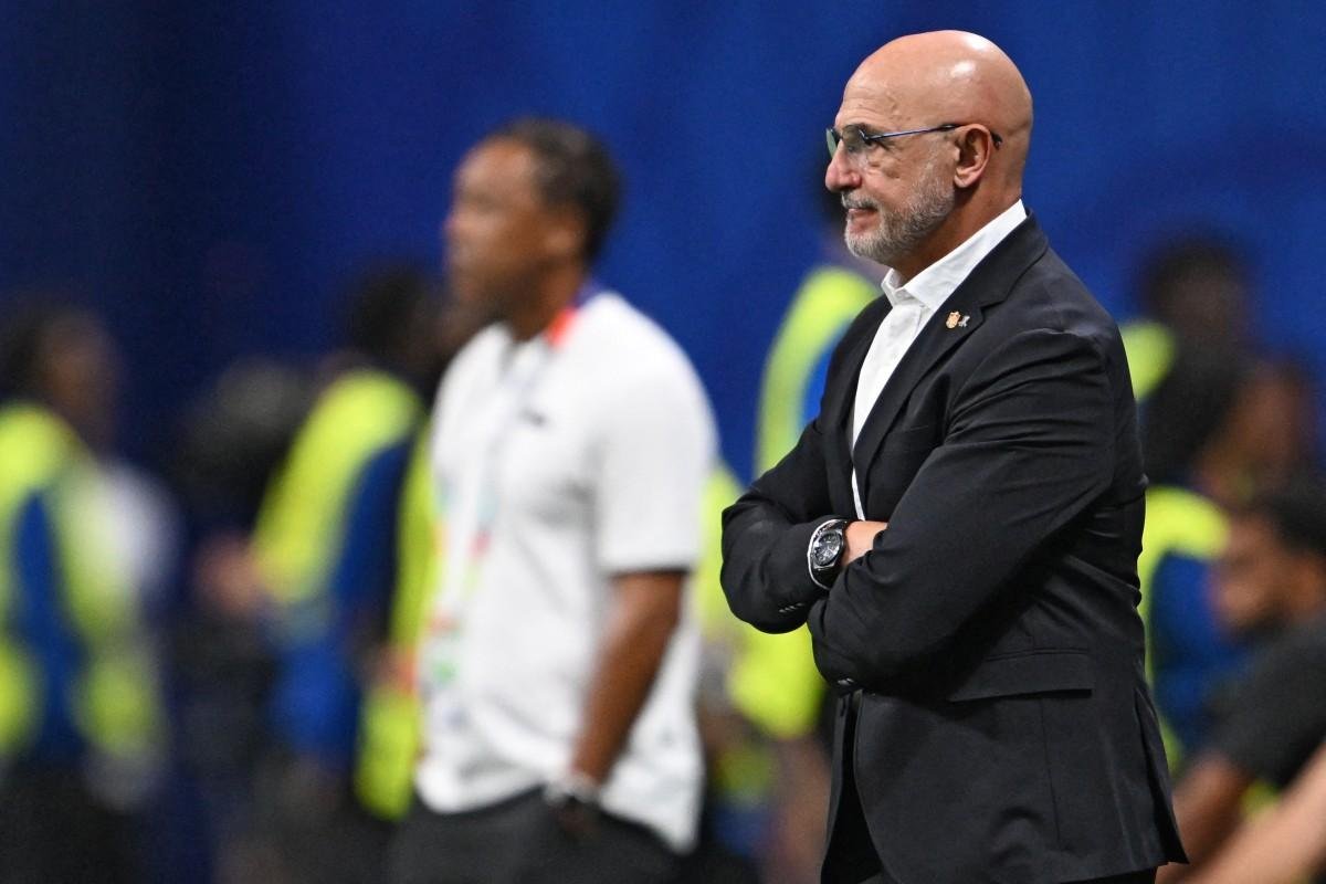 De la Fuente demonstrou tranquilidade e confian&ccedil;a na evolu&ccedil;&atilde;o da Espanha na Copa