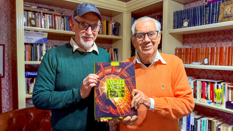 Sergius Gonzaga e Luiz Coronel apresentam o Dicion&aacute;rio Mario Vargas Llosa nesta ter&ccedil;a, 16 de junho, &agrave;s 19h, na Sala &Aacute;lvaro Moreyra