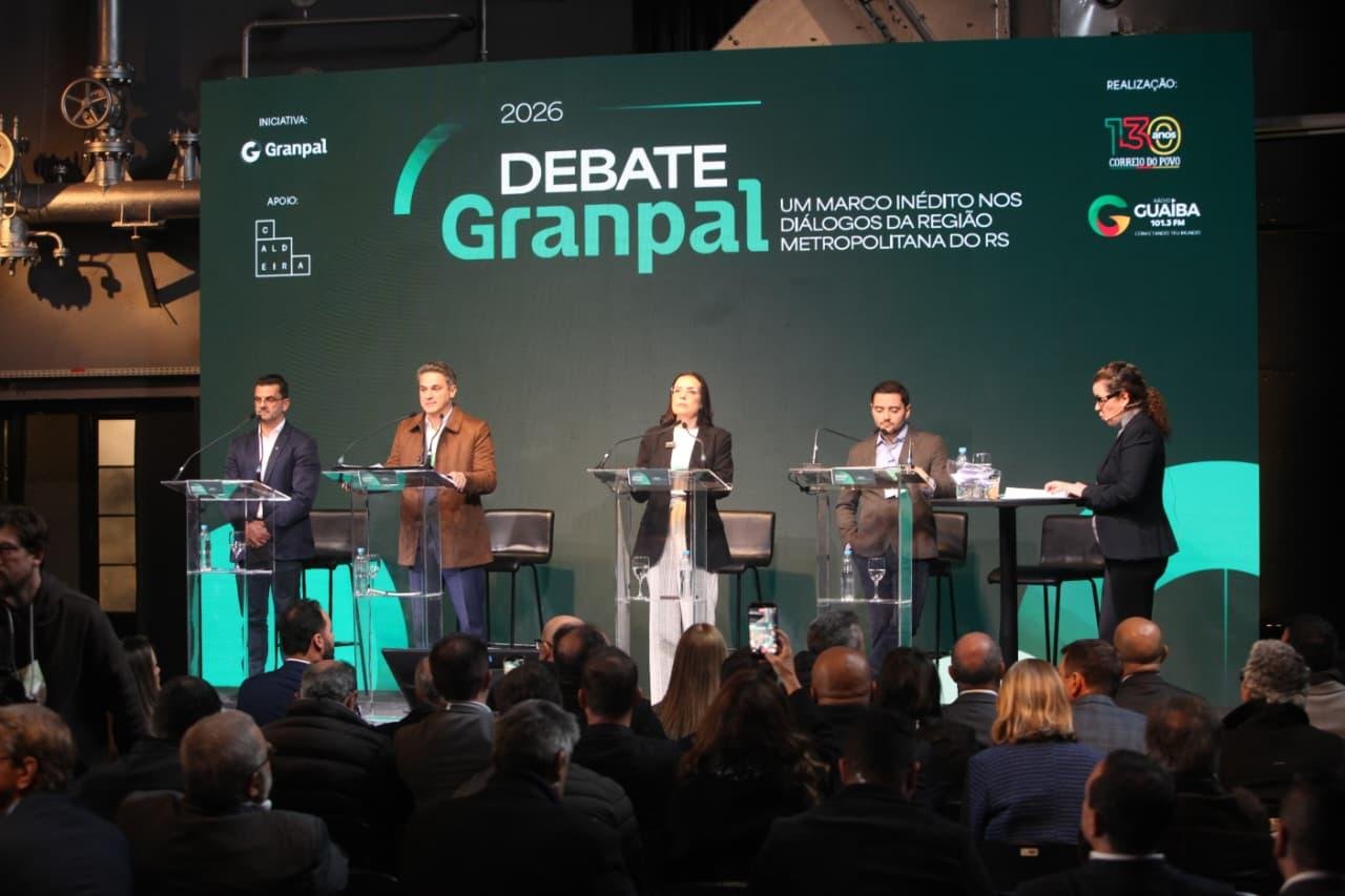 No terceiro bloco do Debate Granpal, os pr&eacute;-candidatos responderam quatro perguntas propostas por entidades