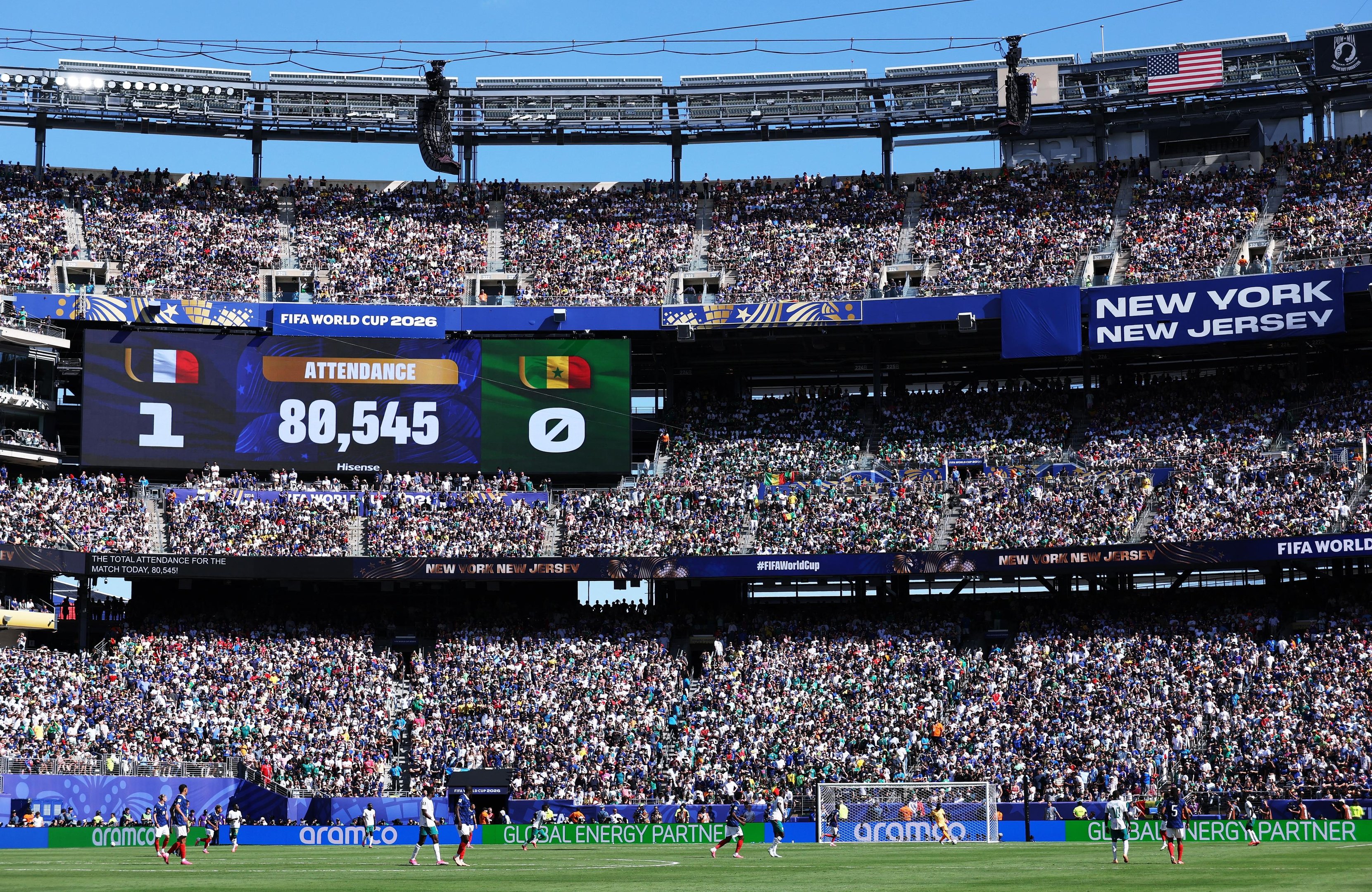 Copa do Mundo supera 1 milh&atilde;o de torcedores nos est&aacute;dios em cinco dias