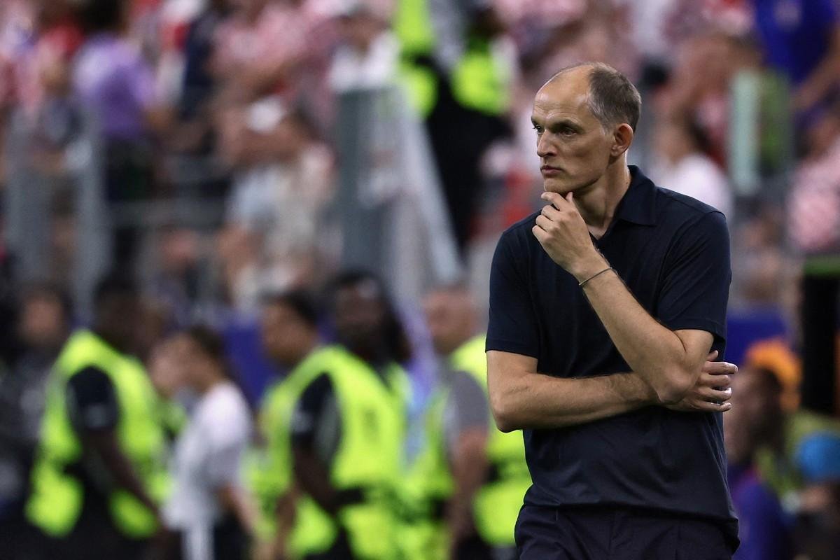 Thomas Tuchel lamentou ter perdido momento importante durante os ritos de abertura da partida