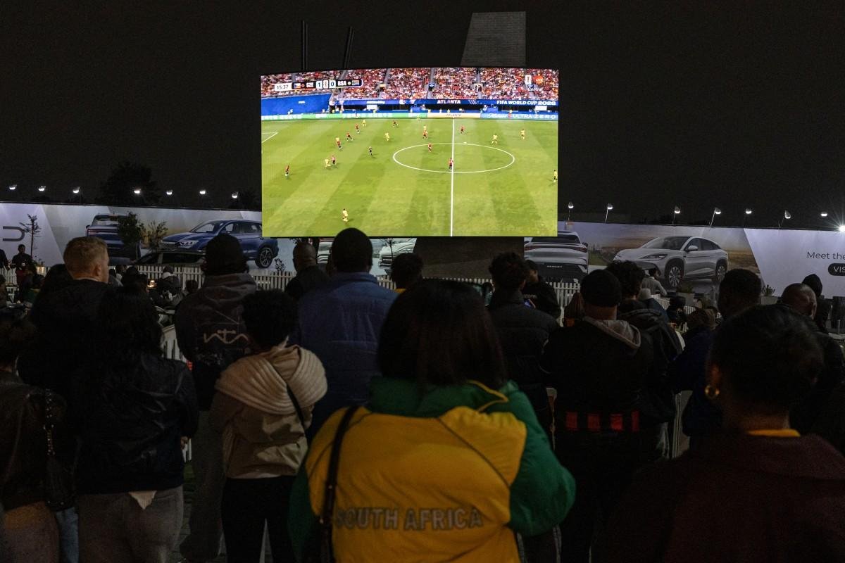 V&aacute;rios africanos est&atilde;o dispostos a apoiar qualquer um dos advers&aacute;rios que a &Aacute;frica do Sul enfrentar na Copa do Mundo