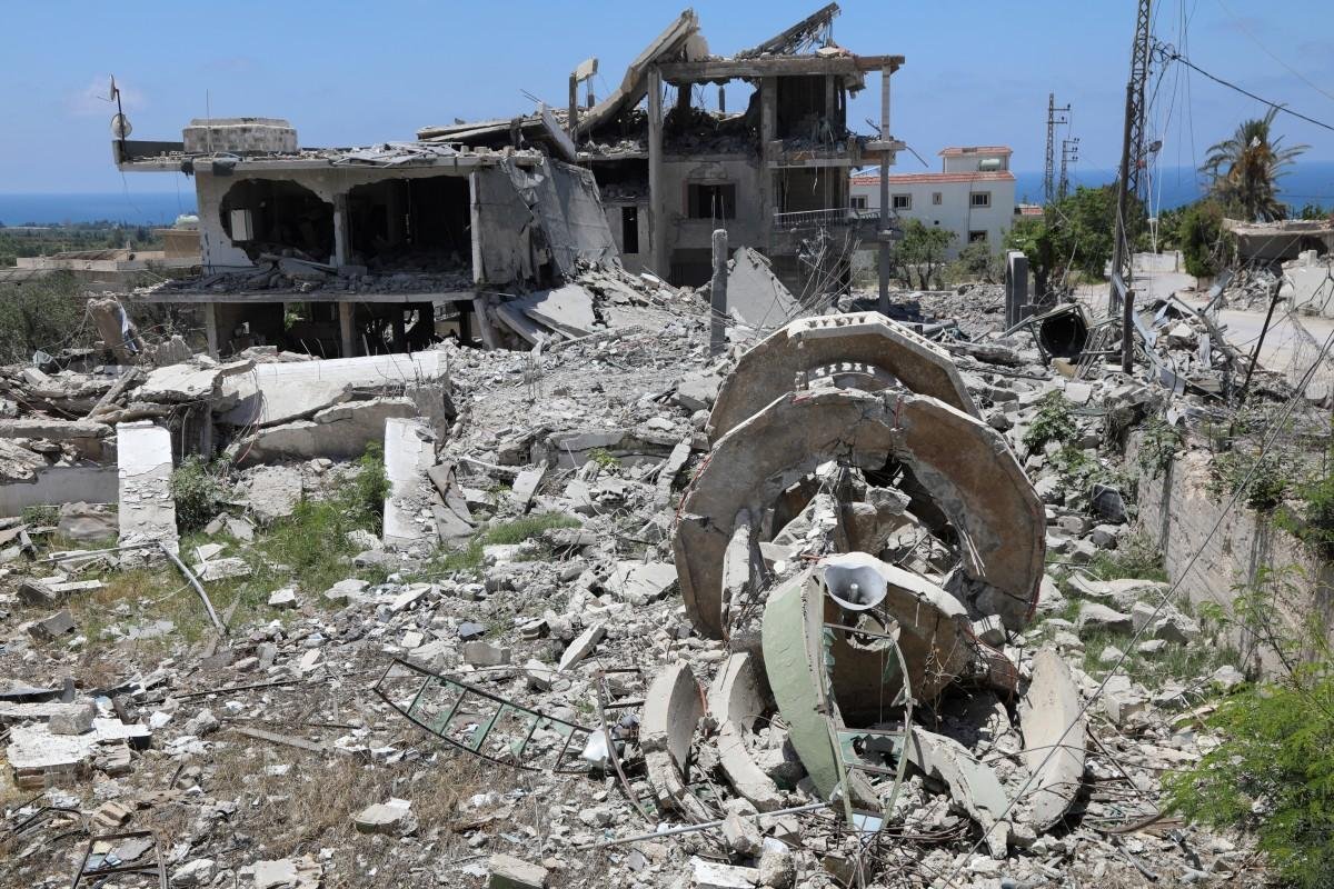 Ofensiva israelense j&aacute; deixou mais de tr&ecirc;s mil mortos no L&iacute;bano