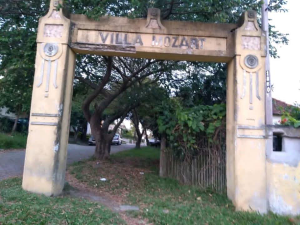 A estrutura foi destru&iacute;da na madrugada de  12 de agosto de 2023