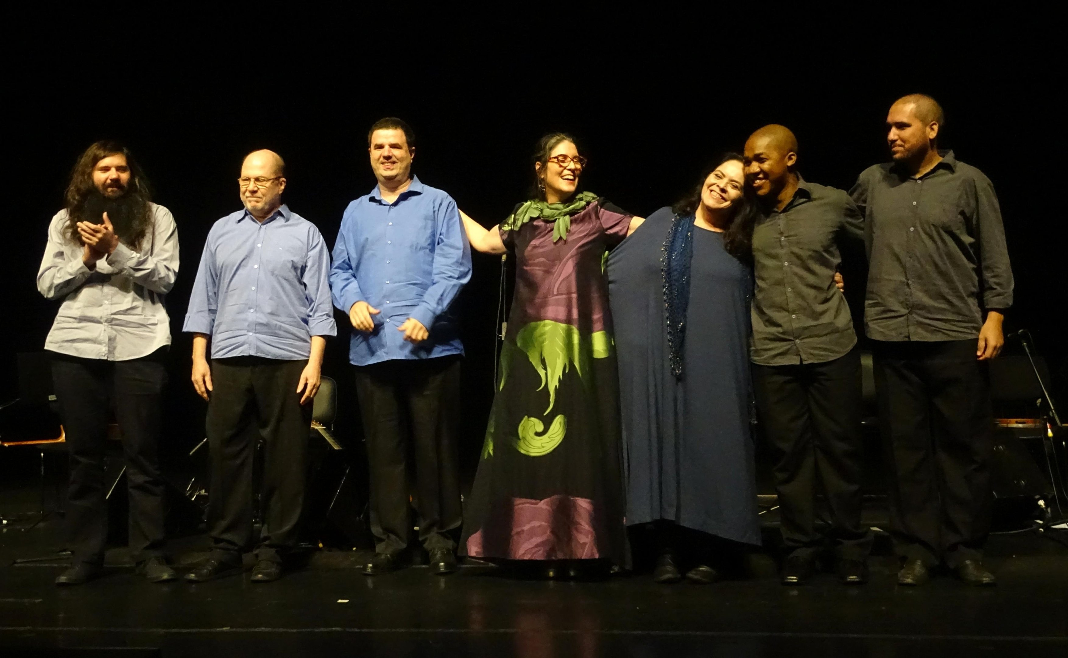 Espet&aacute;culo &ldquo;Senhora das Can&ccedil;&otilde;es &ndash; um Tributo a Elizeth&rdquo;, foi criado para celebrar o centen&aacute;rio da artista. O show chega a Porto Alegre no dia 23 de agosto, 21h, no Teatro do Bourbon Country