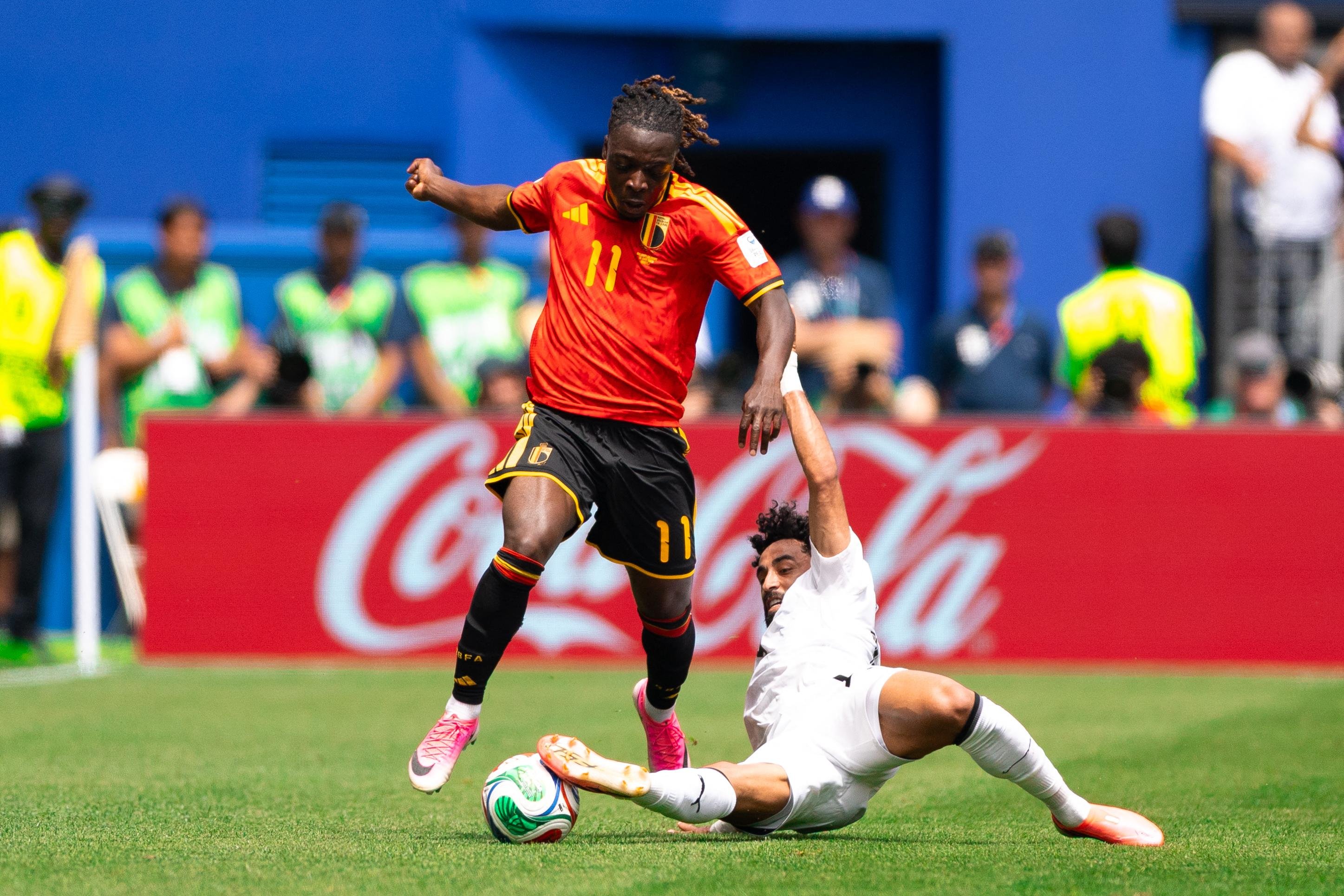 Doku est&aacute; fora do jogo contra o Ir&atilde; e ser&aacute; preparado para a &uacute;ltima partida da B&eacute;lgica no grupo G da Copa do Mundo 2026