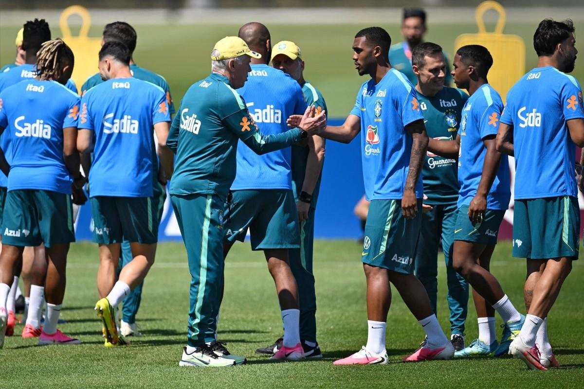 O jogo contra a Esc&oacute;cia ser&aacute; o &uacute;ltimo da campanha da Sele&ccedil;&atilde;o no Grupo C do Mundial