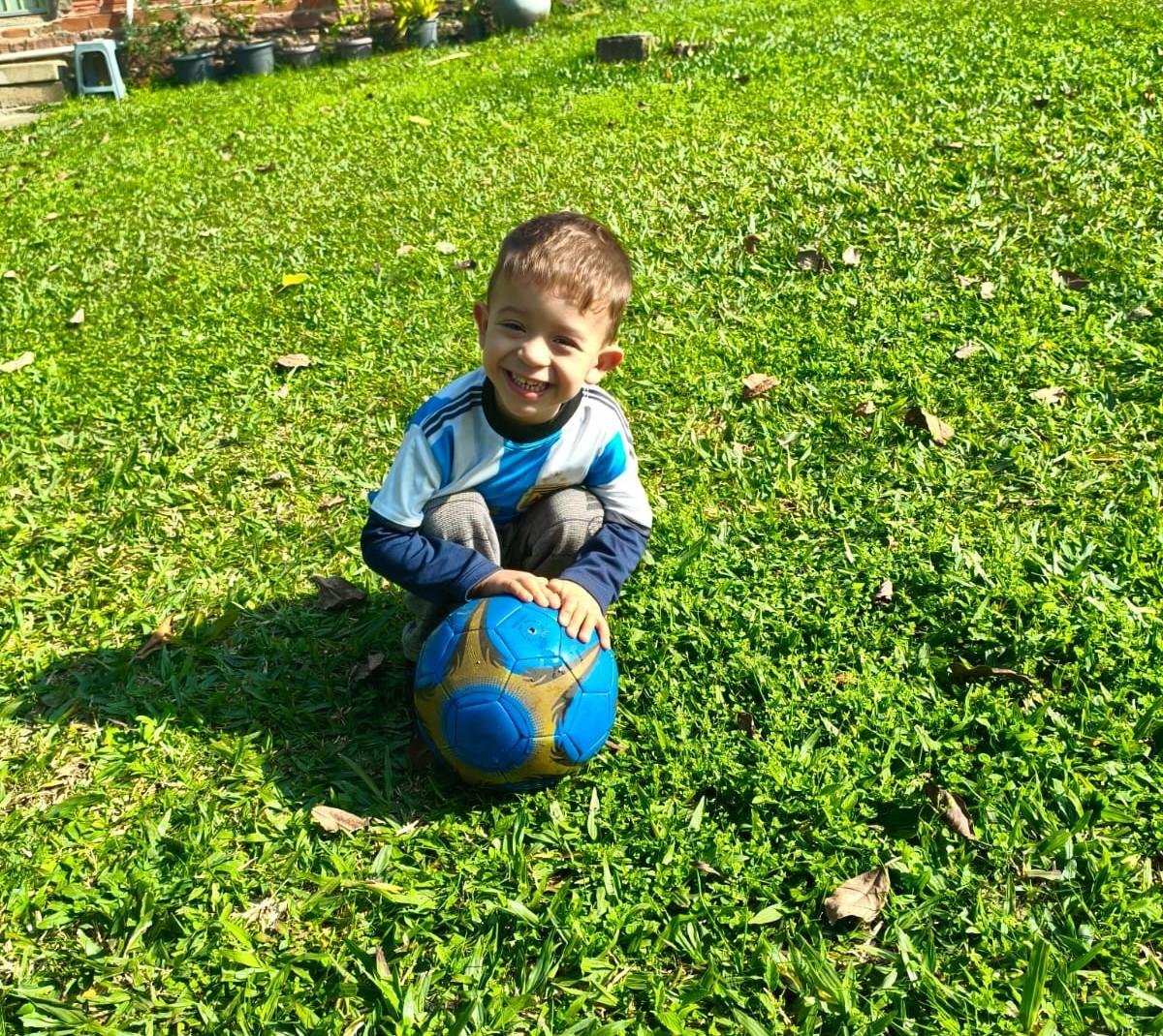Quando a Argentina enfrentou Arg&eacute;lia, o gauchinho olhava para o pai e ficava surpreso ao ouvir seu nome saindo da televis&atilde;o