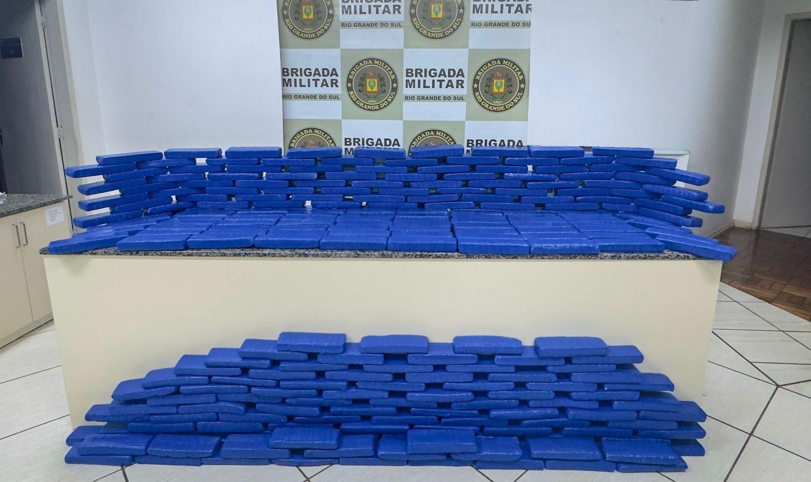 Drogas foram apreendidas pelo Batalh&atilde;o de Choque durante a ocorr&ecirc;ncia