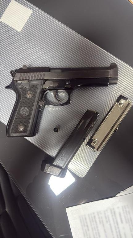 Uma arma de fogo foi apreendida durante a a&ccedil;&atilde;o da PF