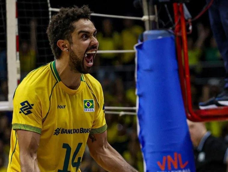 Cachopa lidera estat&iacute;sticas de levantamento ap&oacute;s primeira semana da VNL
