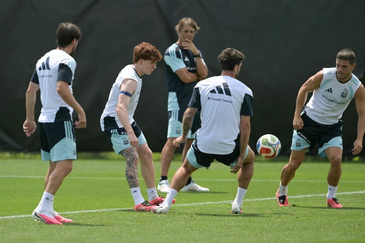 Argentina fez um treino leve nesta ter&ccedil;a em Kansas City