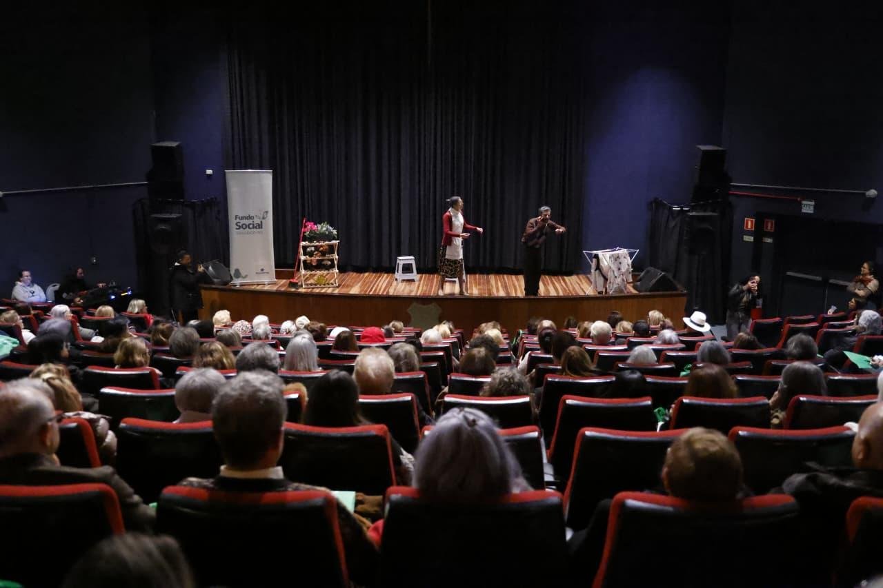 Primeira apresenta&ccedil;&atilde;o na Capital ocorreu no teatro do Gr&ecirc;mio N&aacute;utico Uni&atilde;o (GNU)