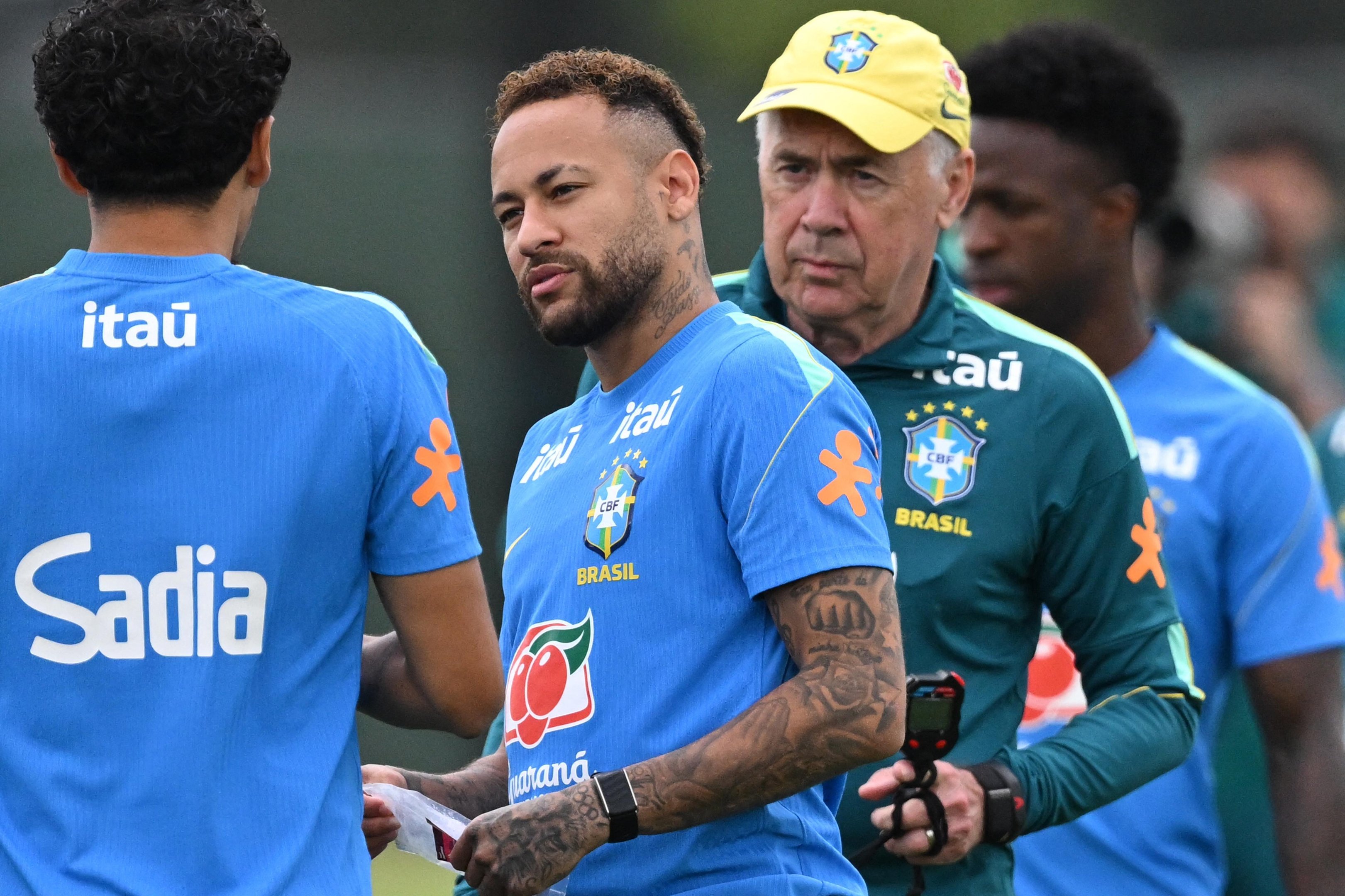 Neymar ficar&aacute; &agrave; disposi&ccedil;&atilde;o pela primeira vez