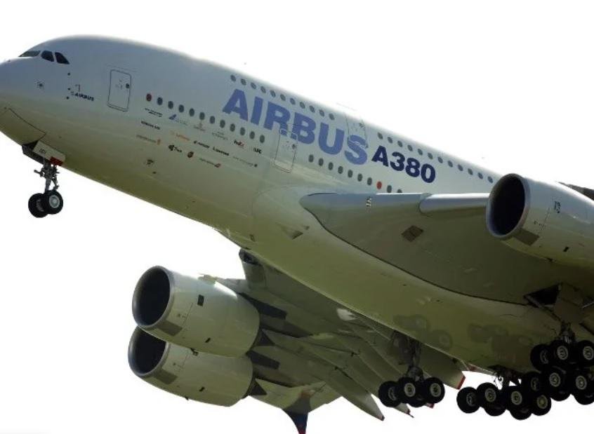 Cinco aeronaves precisam ser inspecionadas imediatamente