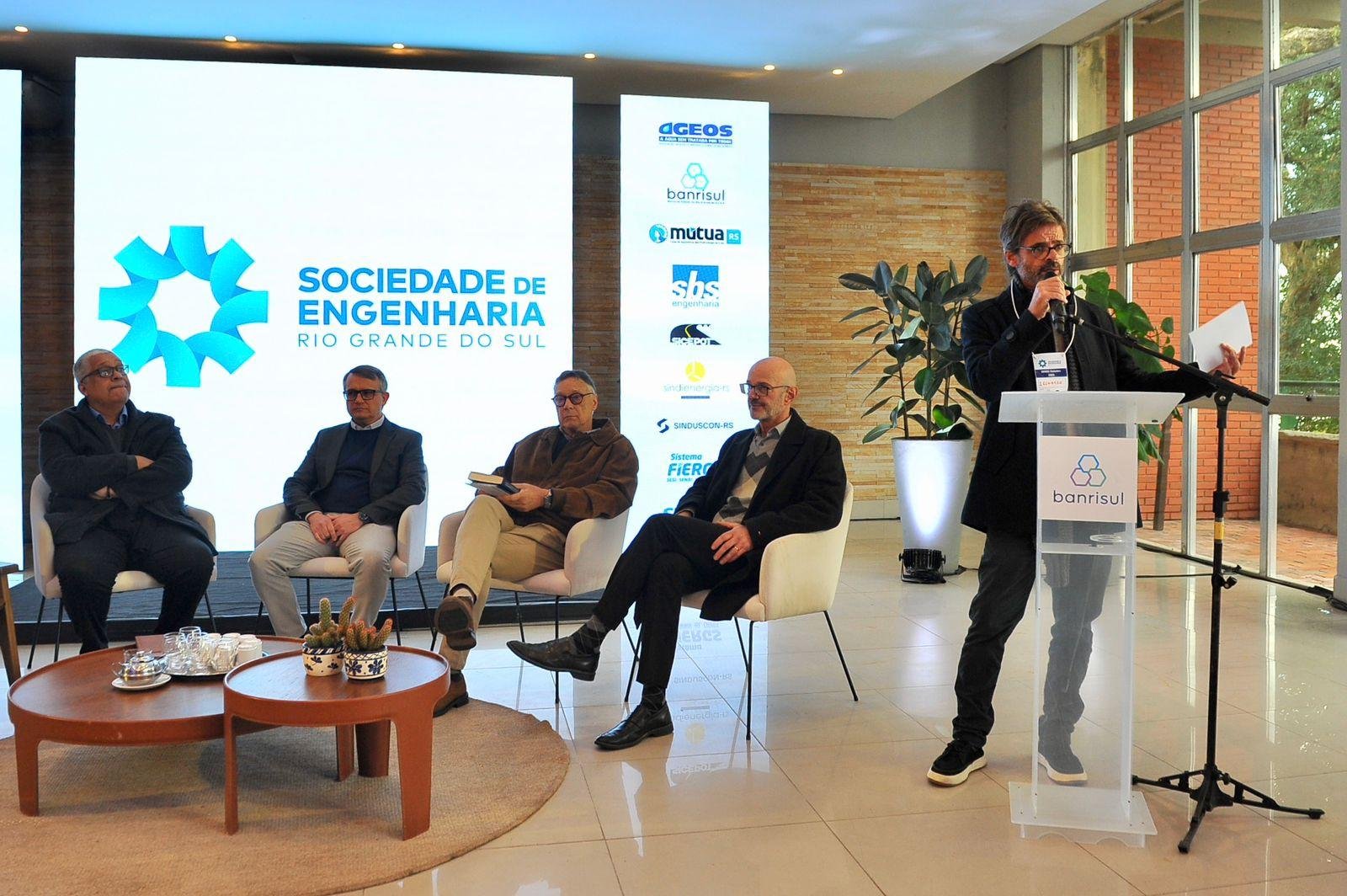 Sergs Debates desta quarta-feira trouxe o tema &ldquo;Conectividade e Resili&ecirc;ncia nas Concess&otilde;es Rodovi&aacute;rias do RS&rdquo;