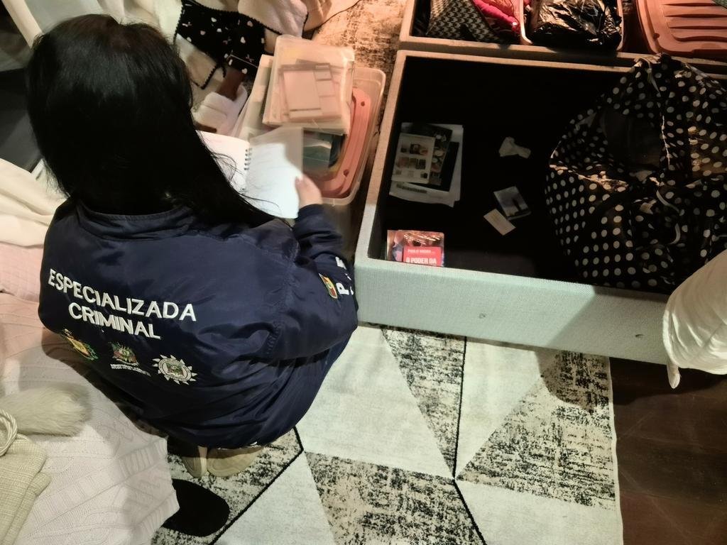 A&ccedil;&atilde;o cumpriu mandados na manh&atilde; desta quinta-feira