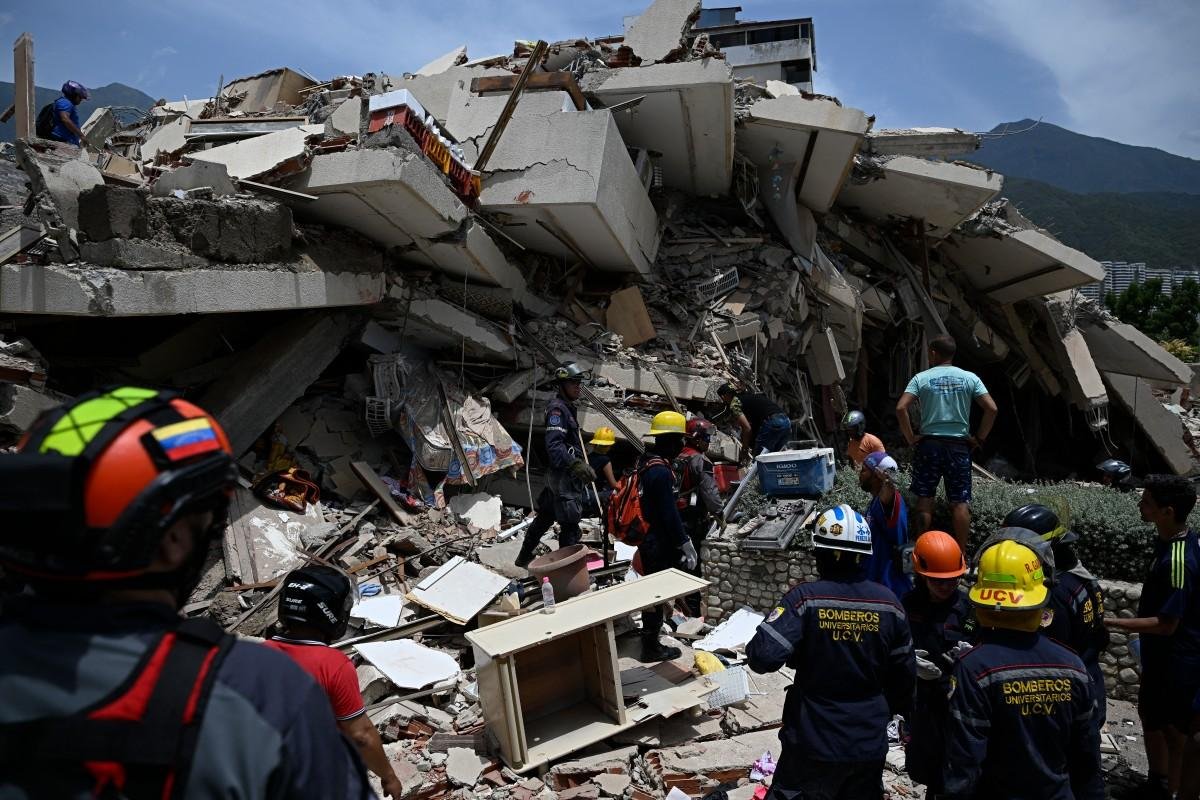Venezuela foi atingida na quarta-feira por dois terremotos de magnitude 7,2 e 7,5