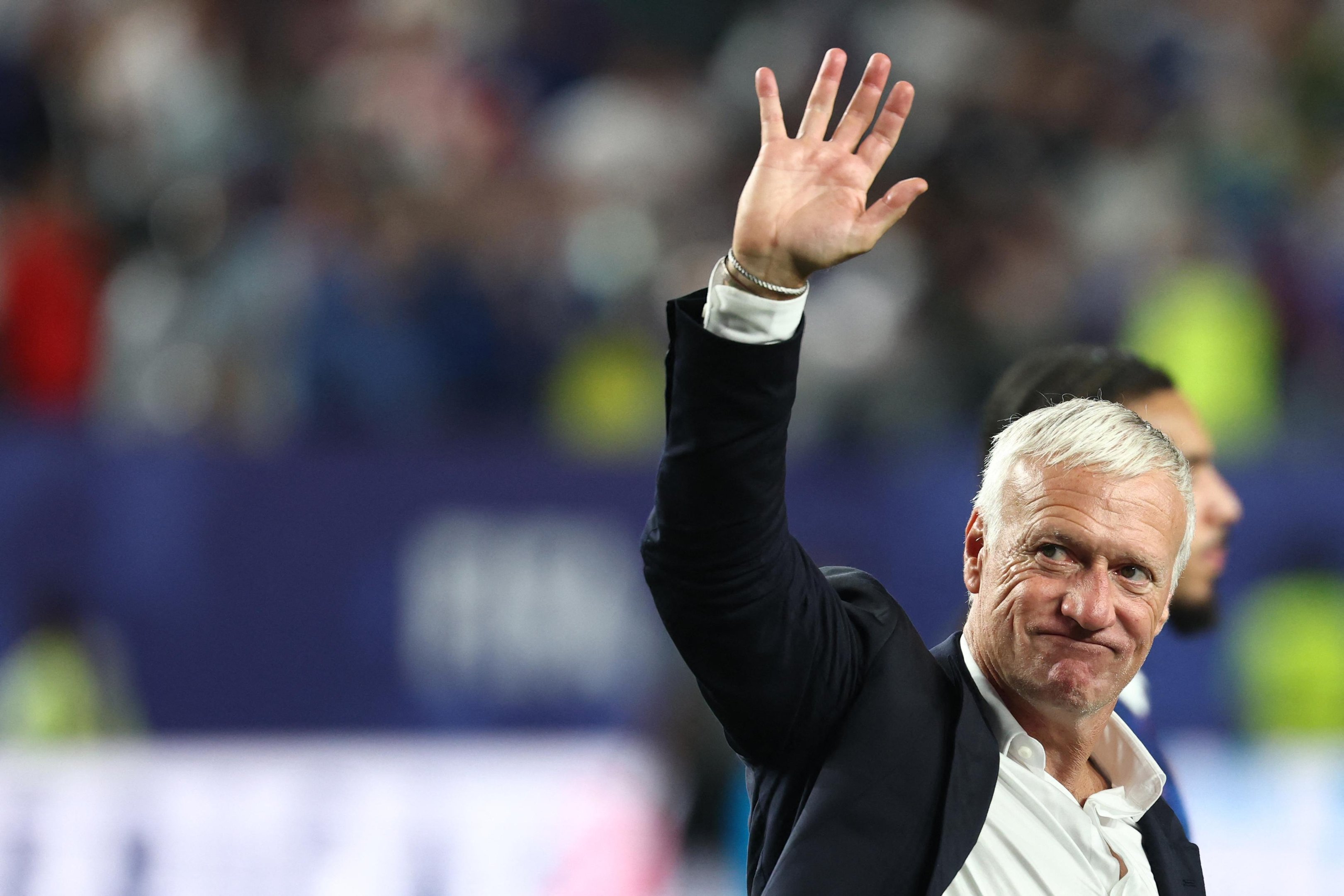 Deschamps deixou a concentra&ccedil;&atilde;o da Fran&ccedil;a nos Estados Unidos para comparecer ao funeral de sua m&atilde;e