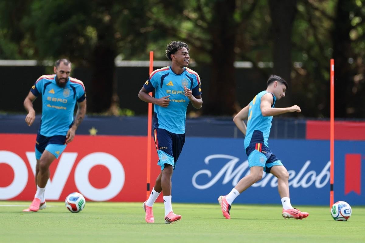 Sele&ccedil;&atilde;o espanhola retomou os treinamentos