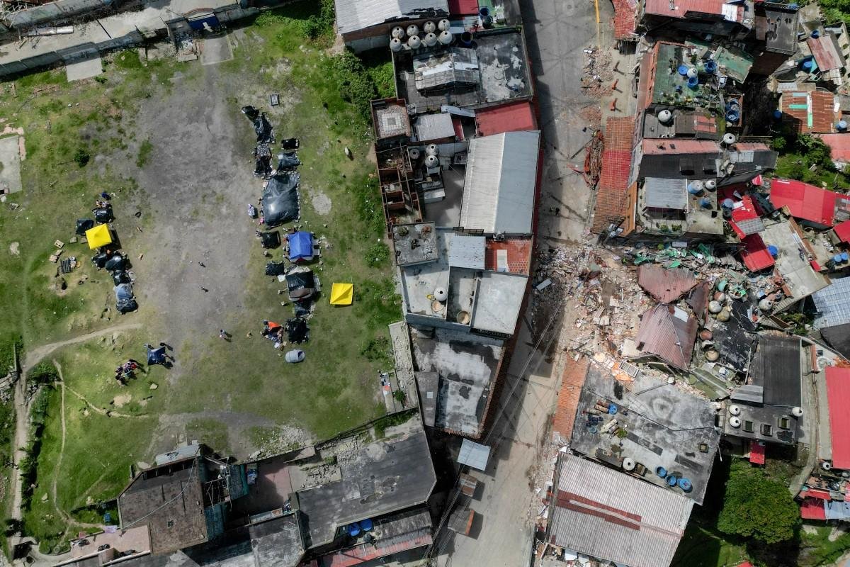 Ao menos, 1.719 pessoas morreram no potente duplo terremoto ocorrido na &uacute;ltima quarta-feira na Venezuela
