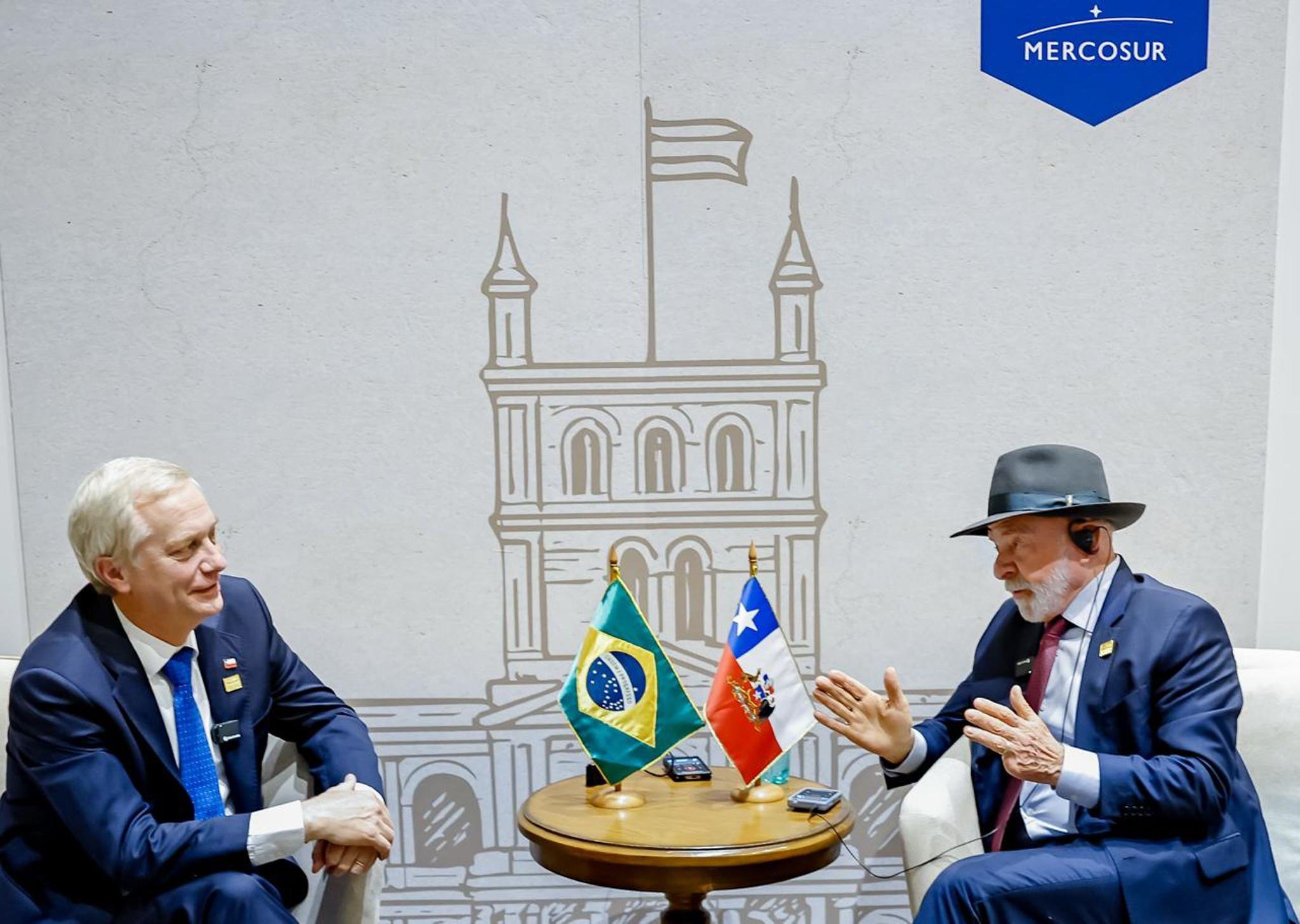 Lula afirmou que os dois concordaram em ampliar a rela&ccedil;&atilde;o entre os empres&aacute;rios chilenos e brasileiros