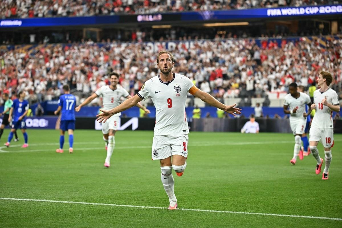 Harry Kane se aproximou do topo da tabela de artilheiros da Copa
