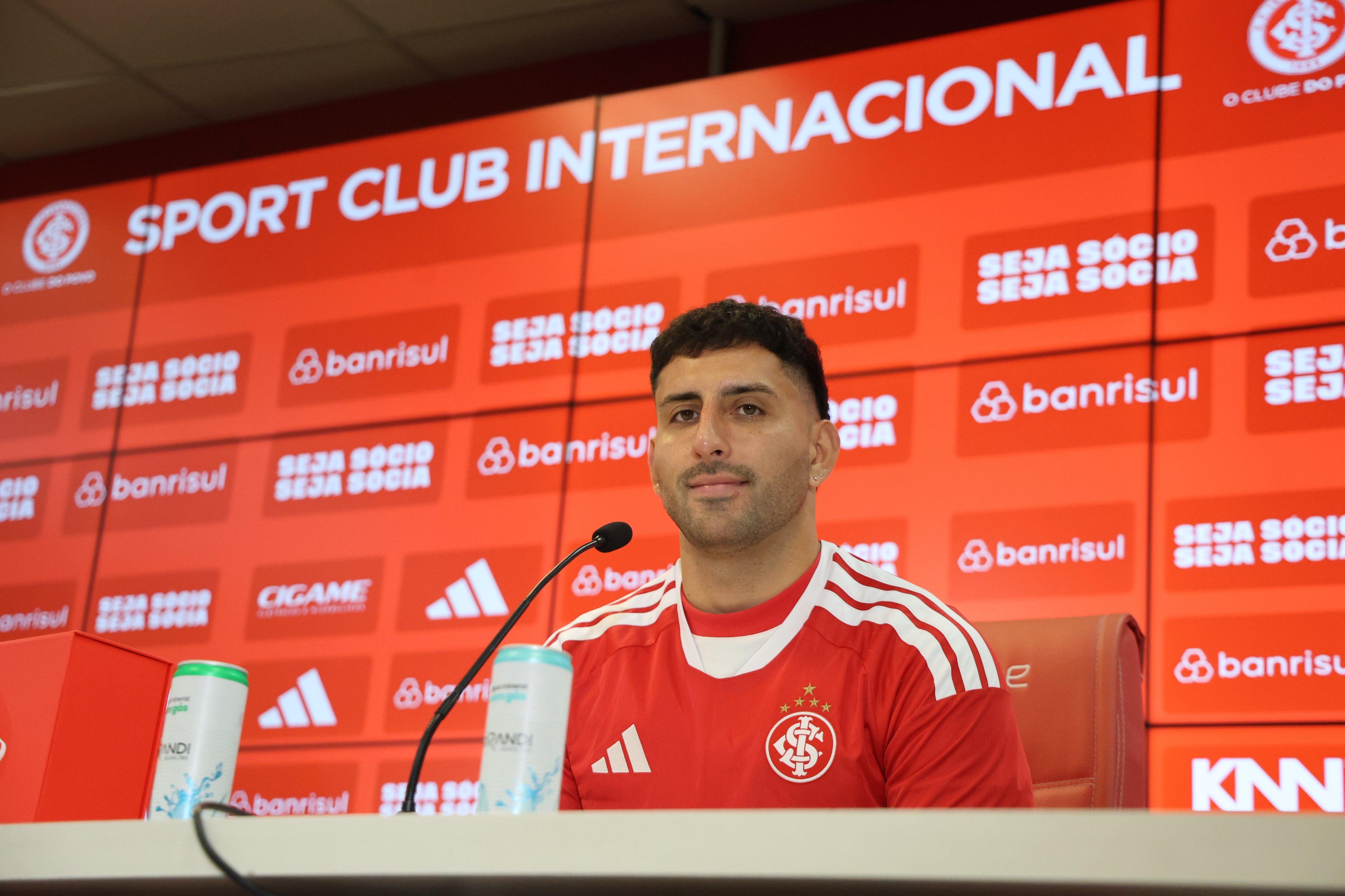 Marip&aacute;n foi apresentado oficialmente nesta quinta-feira pelo Inter