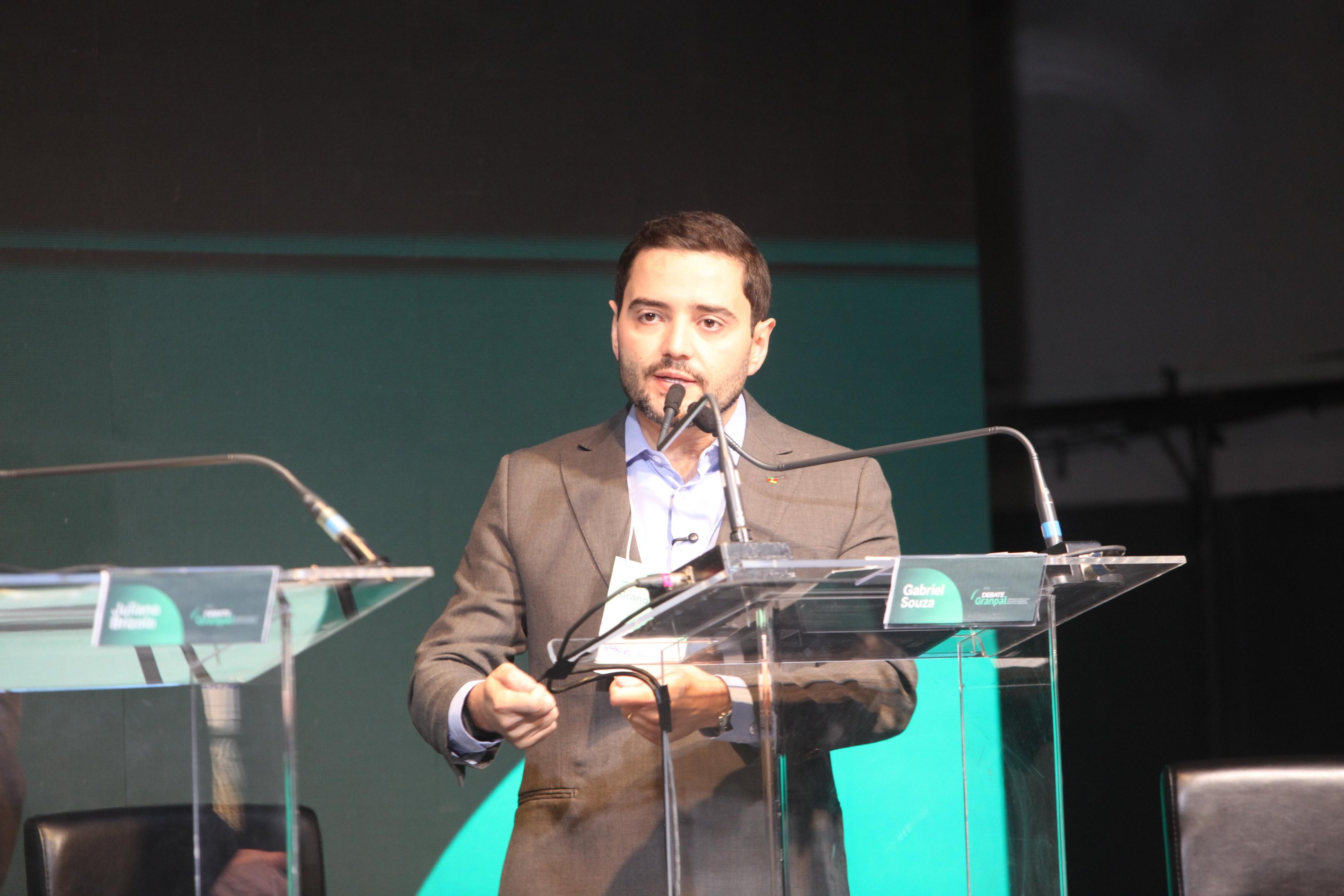 Gabriel Souza (MDB) busca ascender no Executivo ga&uacute;cho